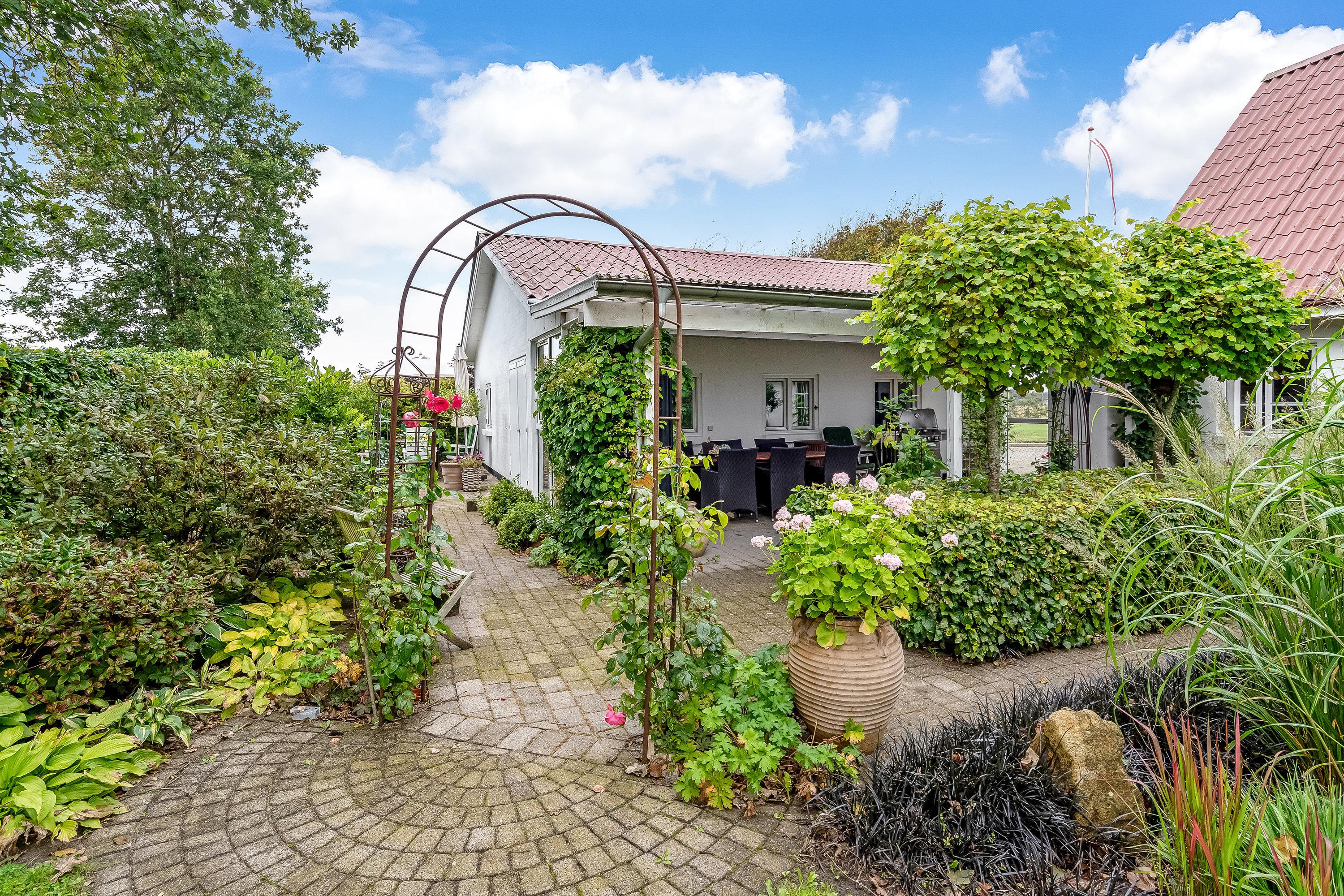 Fremhævet overdækket terrasse billede i fuldskærmstilstand. Billede af Stabyvej 25, Staby, 6990 Ulfborg