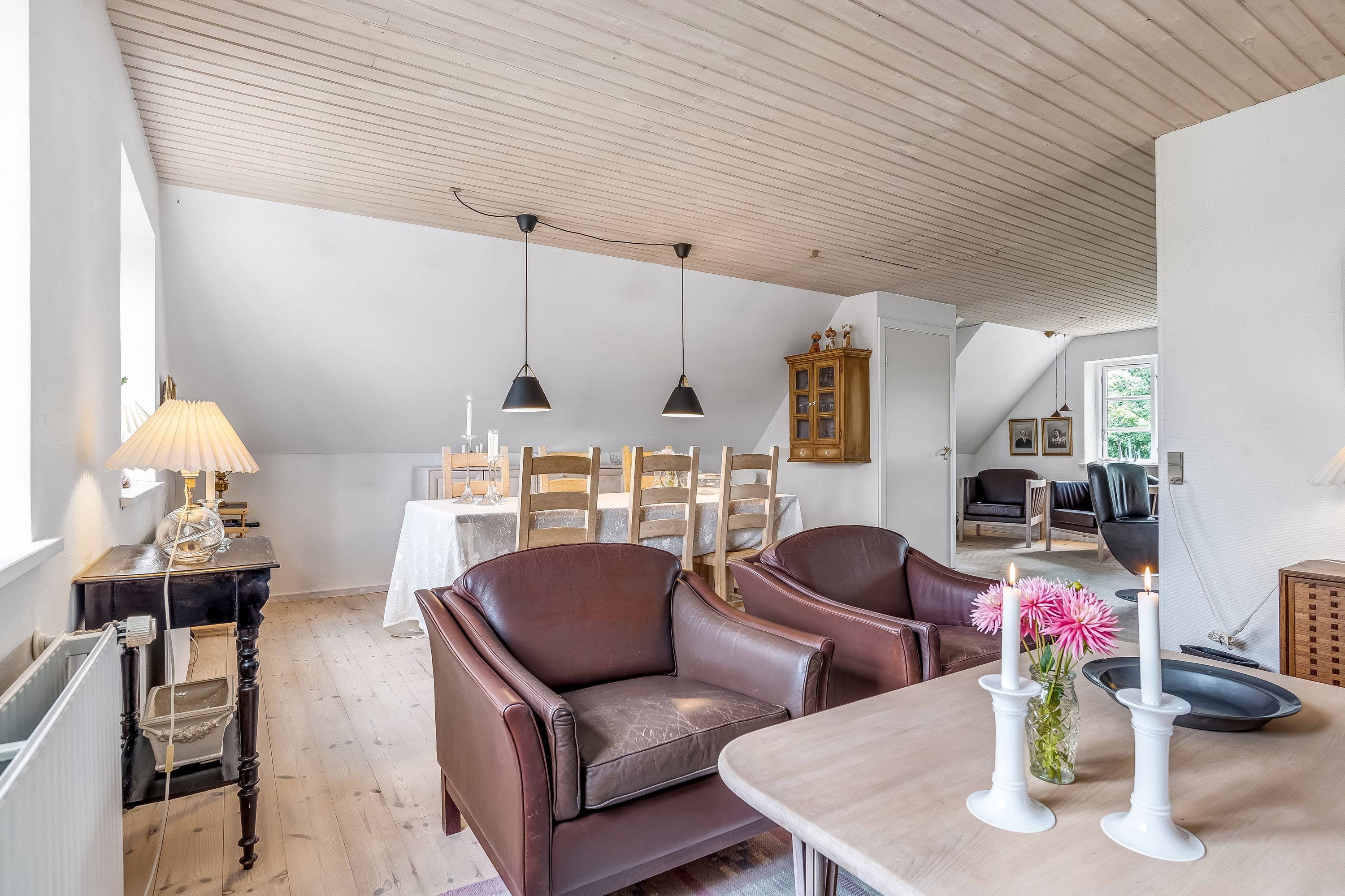 Fremhævet stue billede i fuldskærmstilstand. Billede af Stabyvej 25, Staby, 6990 Ulfborg