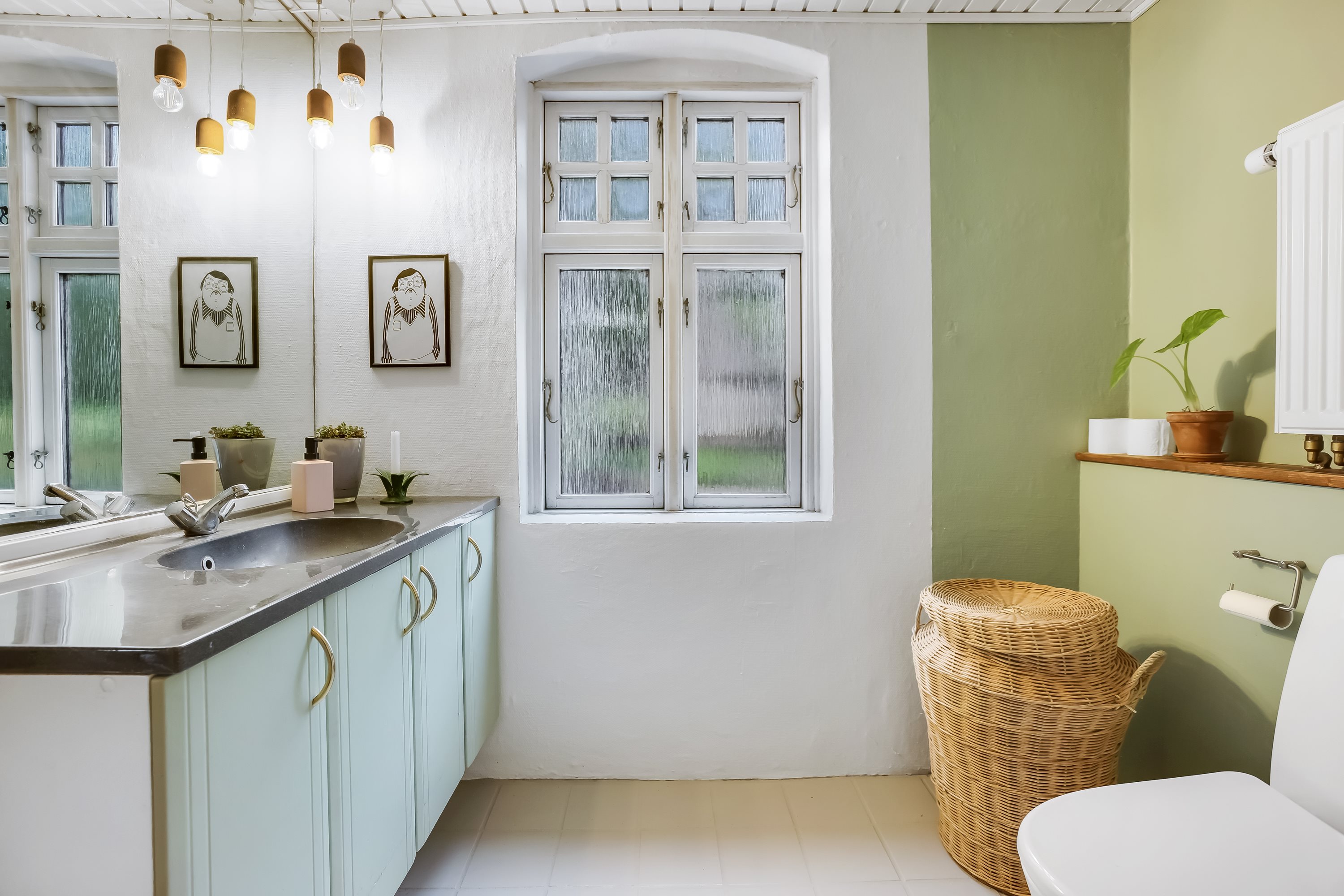 Fremhævet  billede i fuldskærmstilstand. Billede af Fårupvej 26, 8840 Rødkærsbro