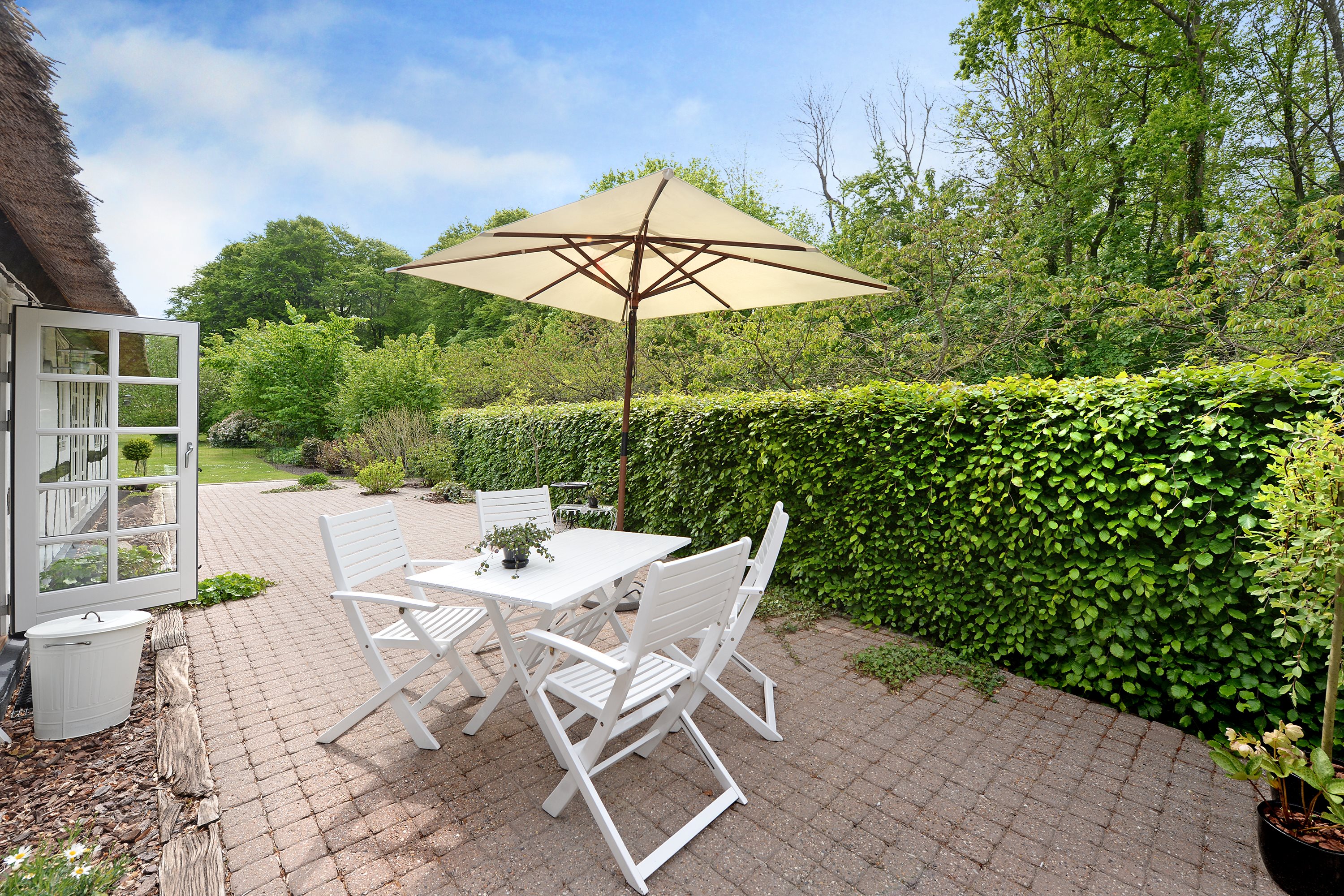 Fremhævet terrasse billede i fuldskærmstilstand. Billede af Middelfartvej 204, Skovshøjrup, 5464 Brenderup Fyn