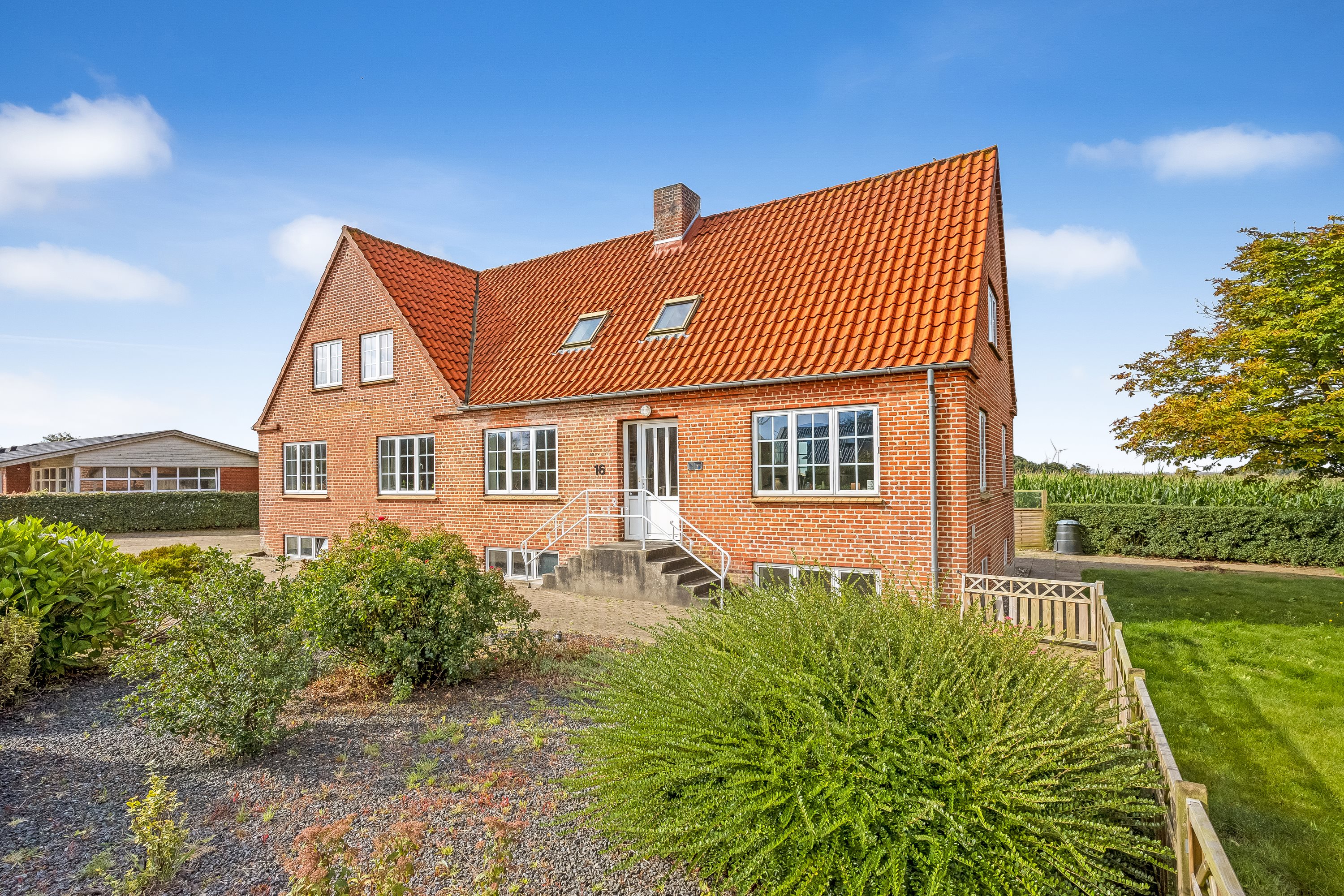 Villa: Ejendommen på Røgindvej 16, 6940 Lem St