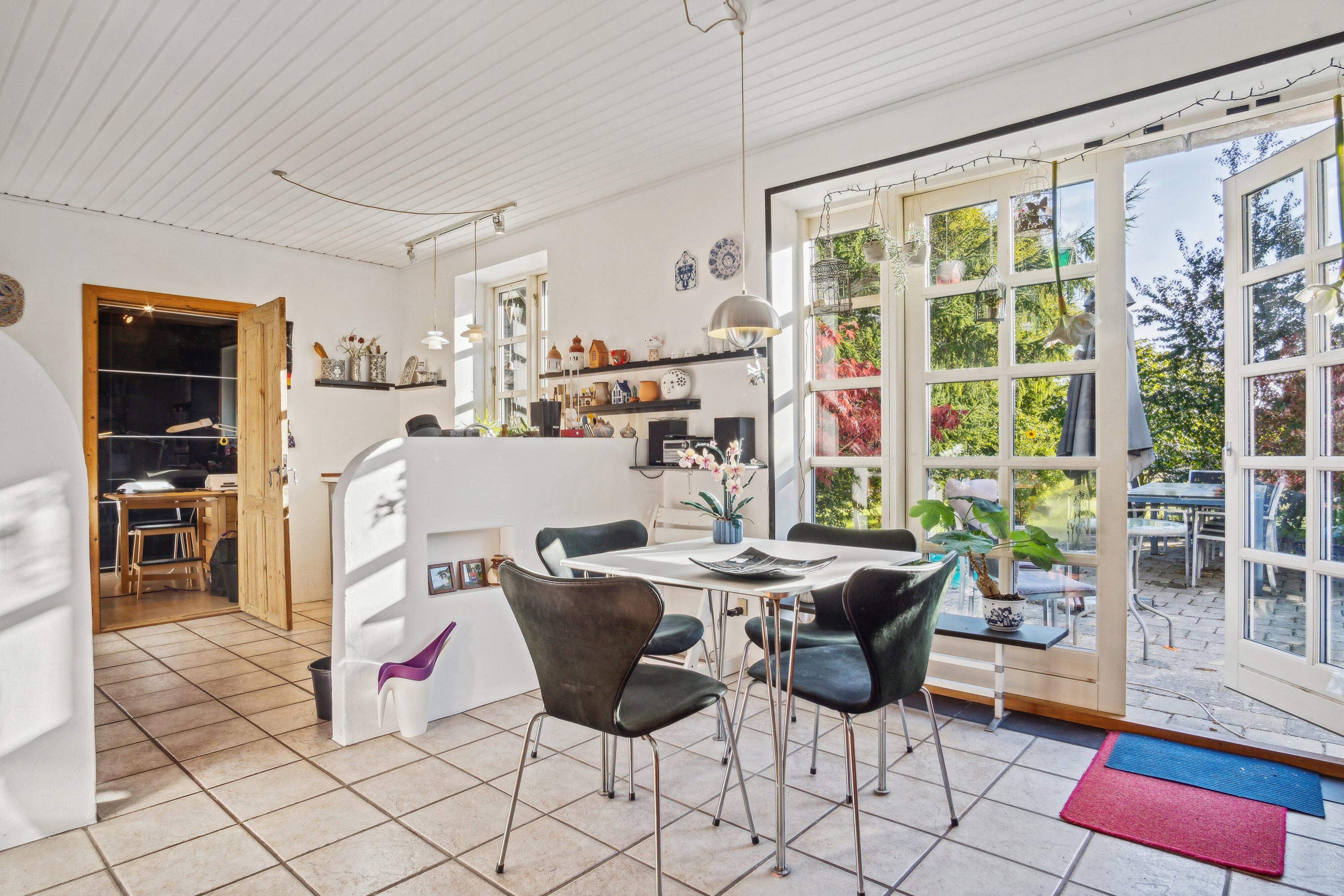 Fremhævet spisestue billede i fuldskærmstilstand. Billede af Brørupvej 73, Overby, 8732 Hovedgård