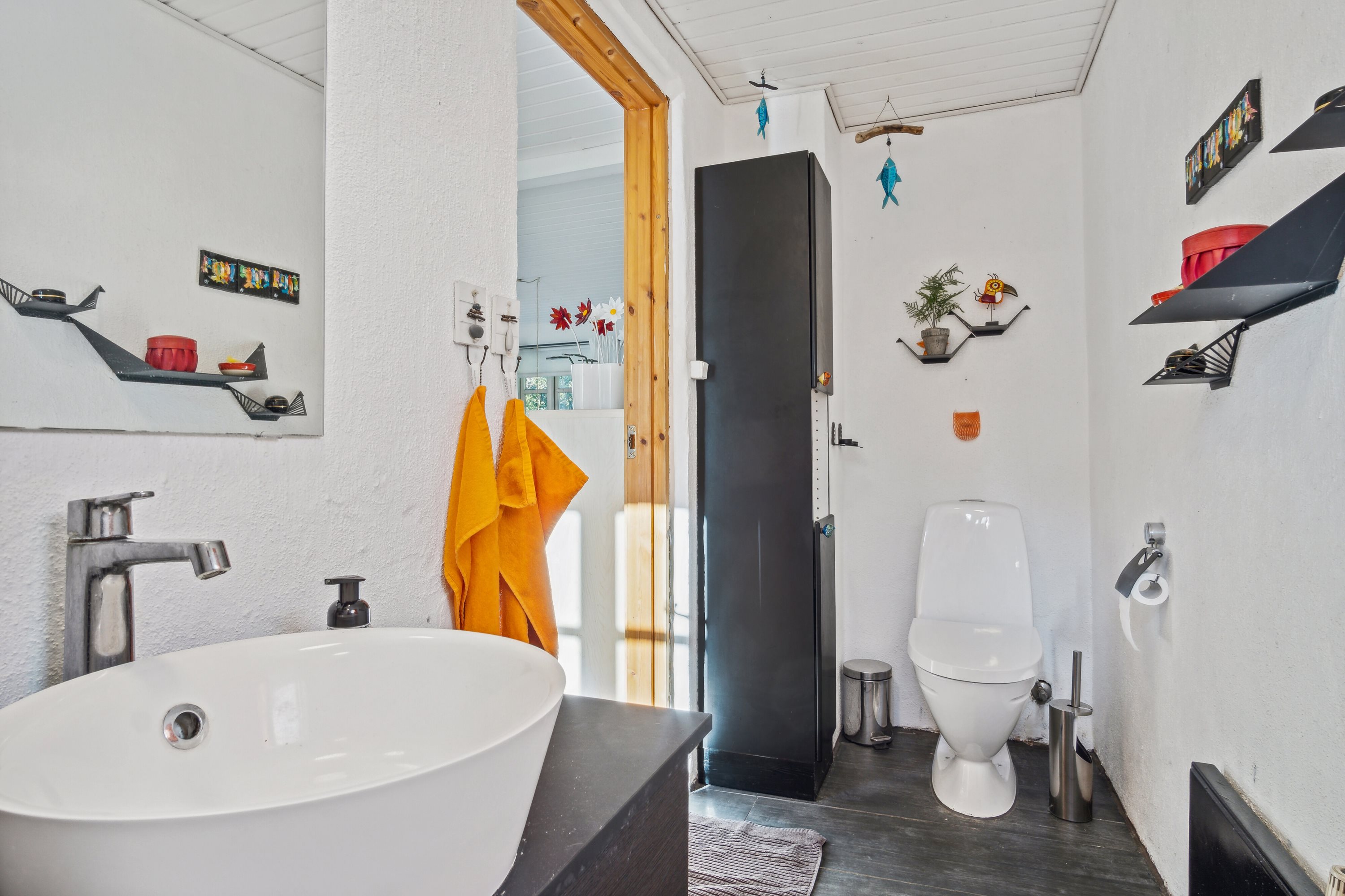 Fremhævet badeværelse billede i fuldskærmstilstand. Billede af Brørupvej 73, Overby, 8732 Hovedgård