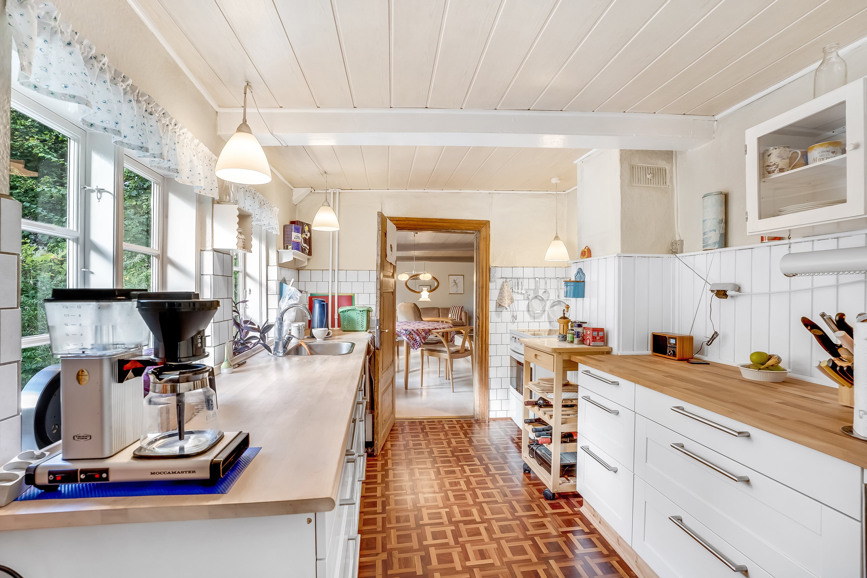 Fremhævet køkken billede i fuldskærmstilstand. Billede af Klønge Byvej 10, 4983 Dannemare