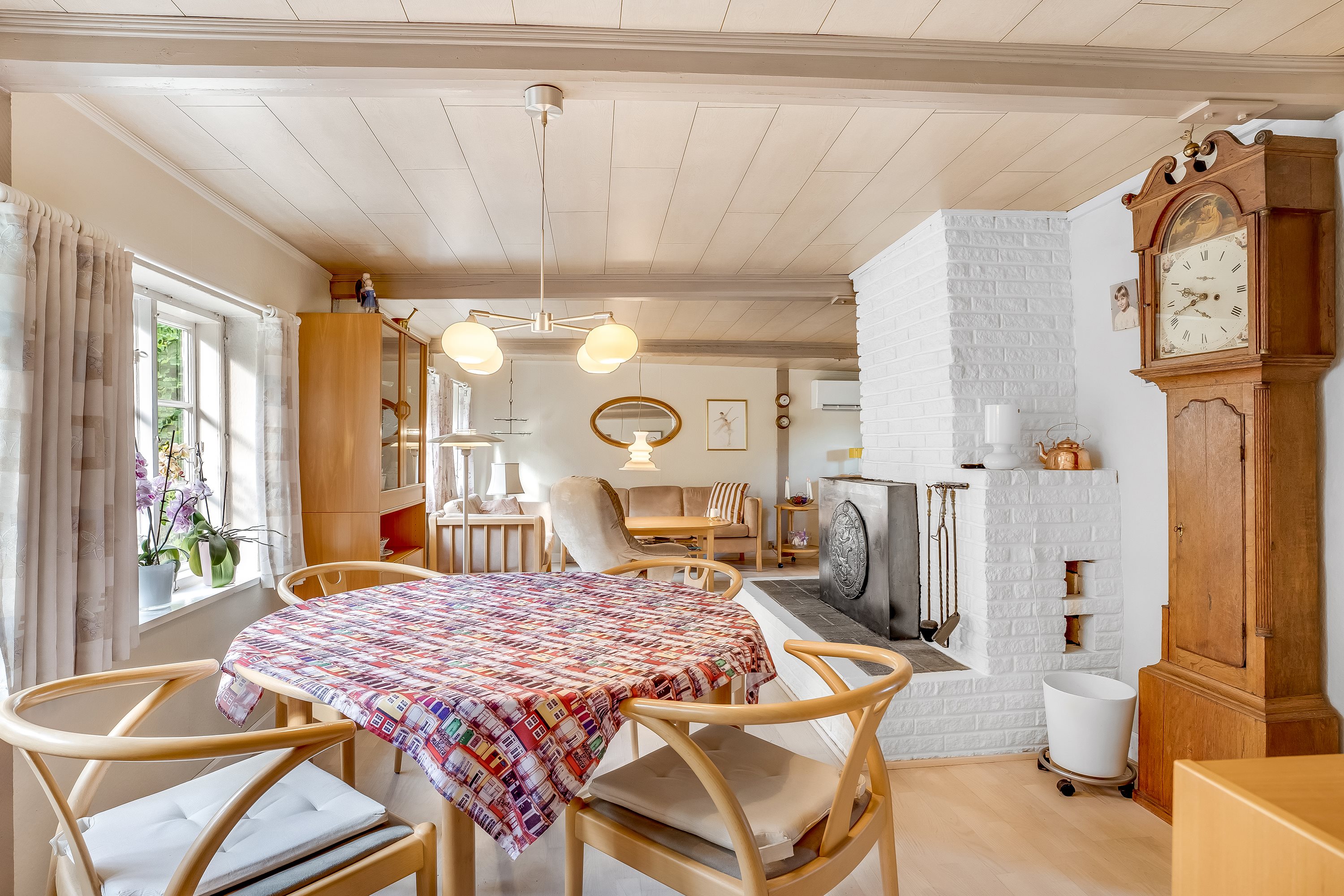 Fremhævet stue billede i fuldskærmstilstand. Billede af Klønge Byvej 10, 4983 Dannemare