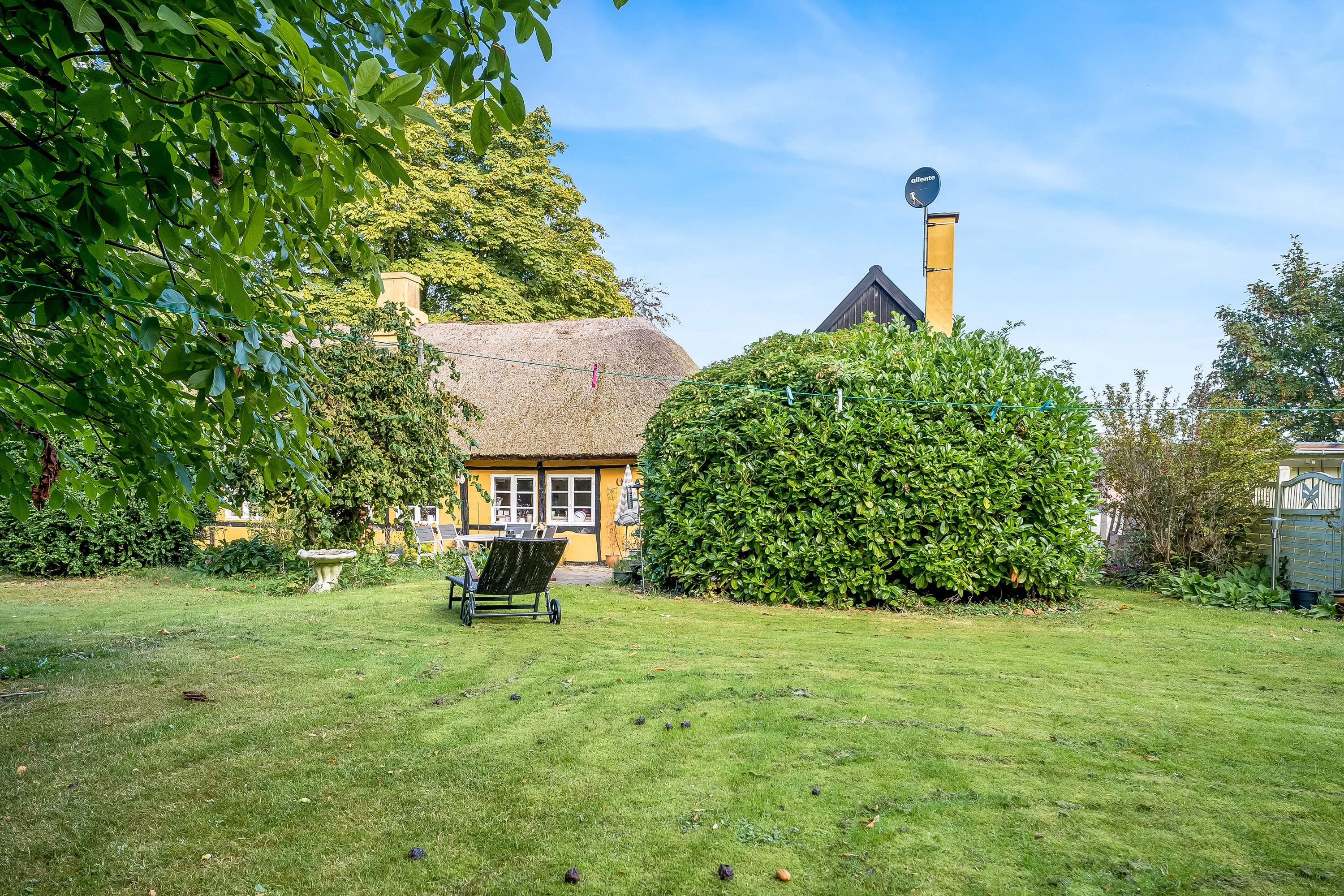 Fremhævet have billede i fuldskærmstilstand. Billede af Klønge Byvej 10, 4983 Dannemare