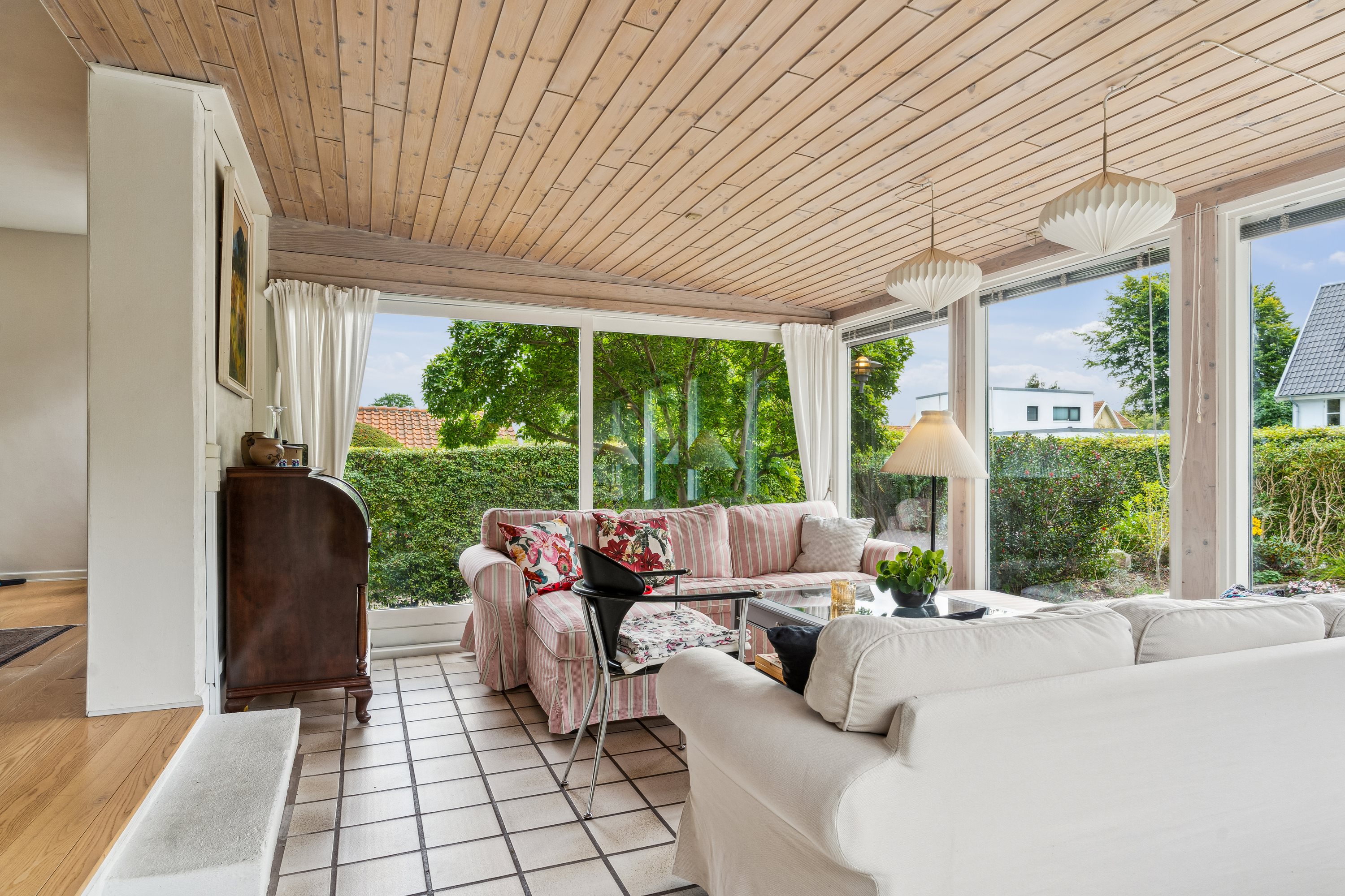 Fremhævet  billede i fuldskærmstilstand. Billede af Valdemarsvej 42, 2960 Rungsted Kyst