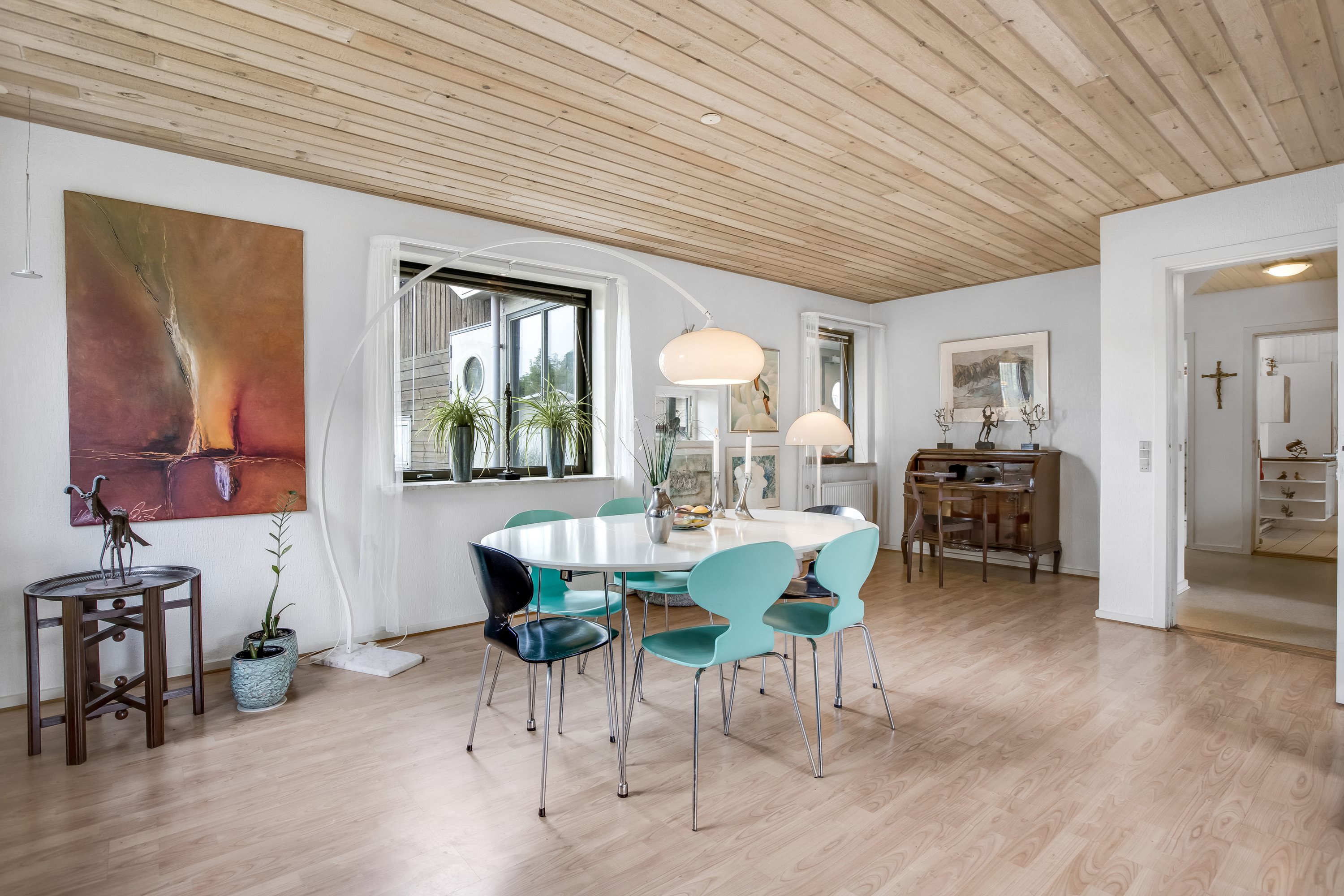 Fremhævet stue billede i fuldskærmstilstand. Billede af Røsnæsvej 351, 4400 Kalundborg