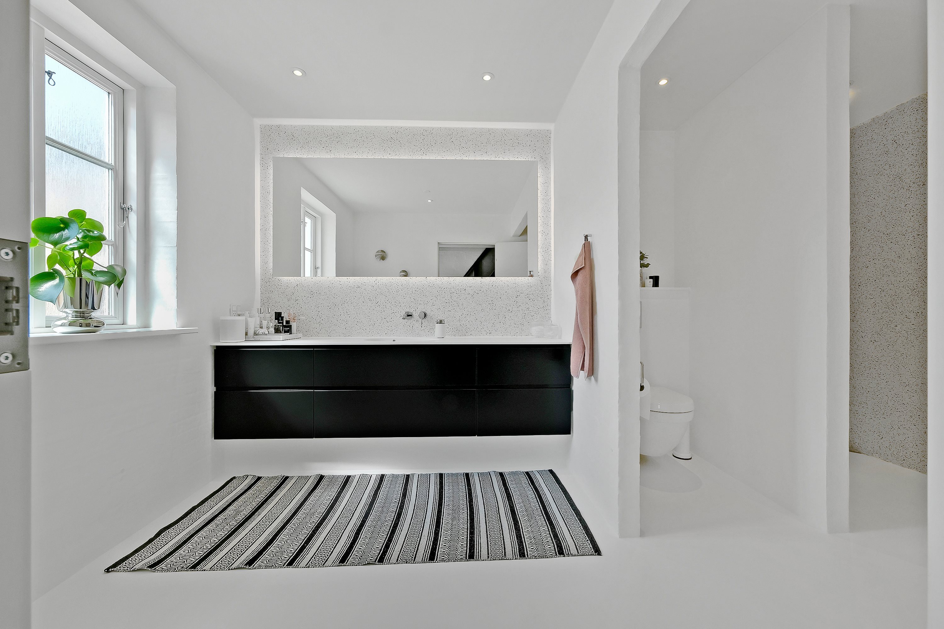 Fremhævet  billede i fuldskærmstilstand. Billede af Sundbrovej 67, Tåsinge, 5700 Svendborg