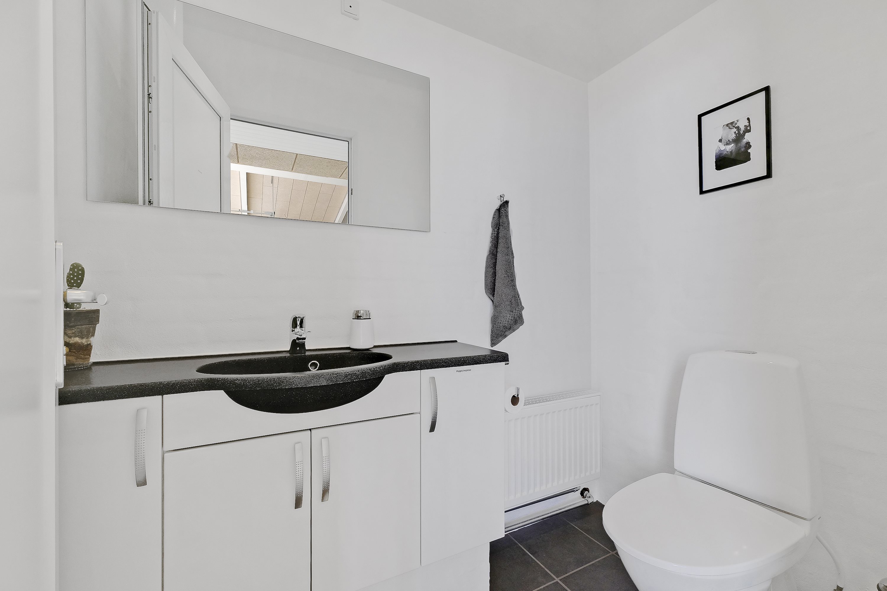 Fremhævet  billede i fuldskærmstilstand. Billede af Sundbrovej 67, Tåsinge, 5700 Svendborg