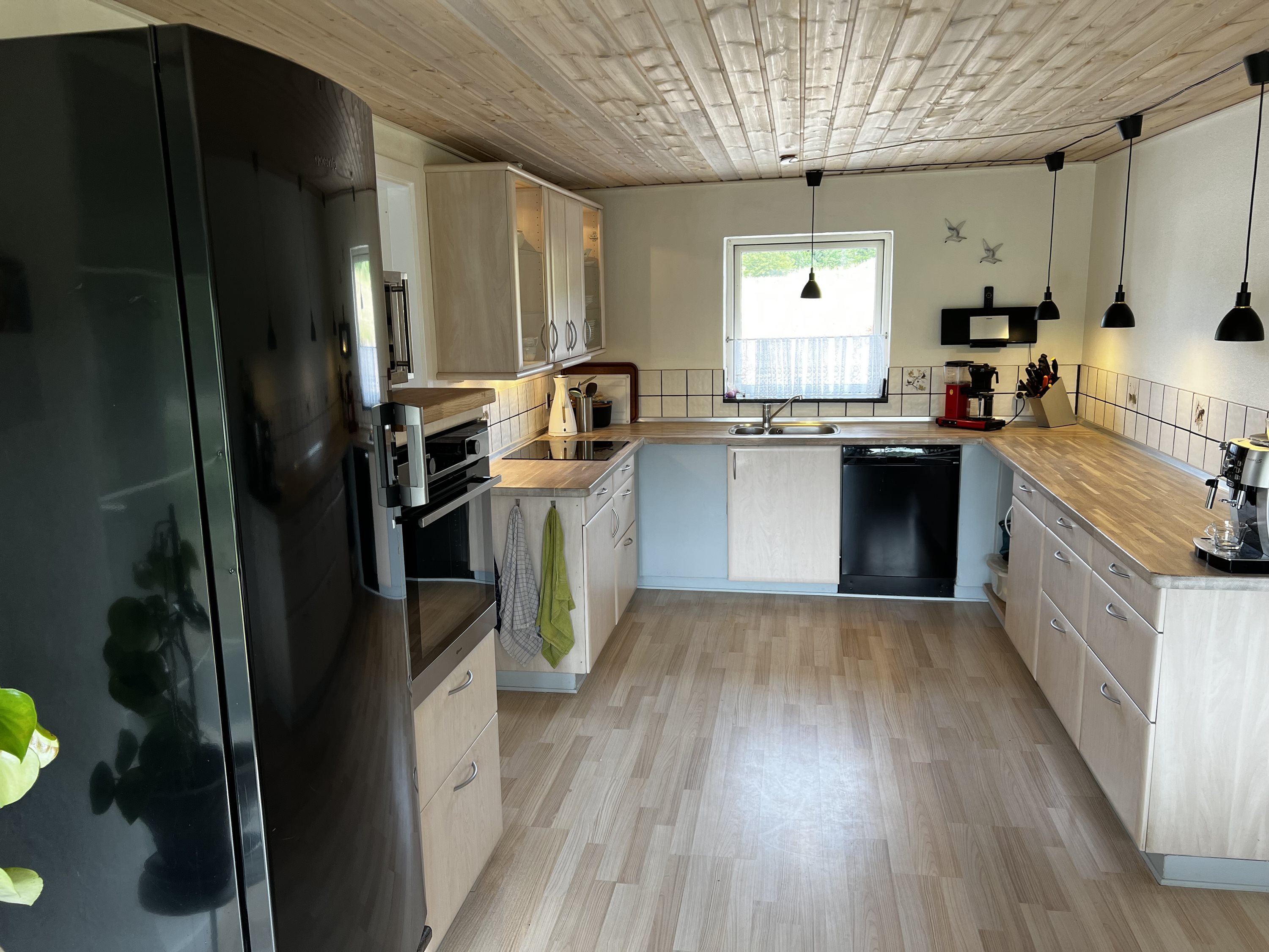 Fremhævet andet billede i fuldskærmstilstand. Billede af Skanderborgvej 145, 8660 Skanderborg