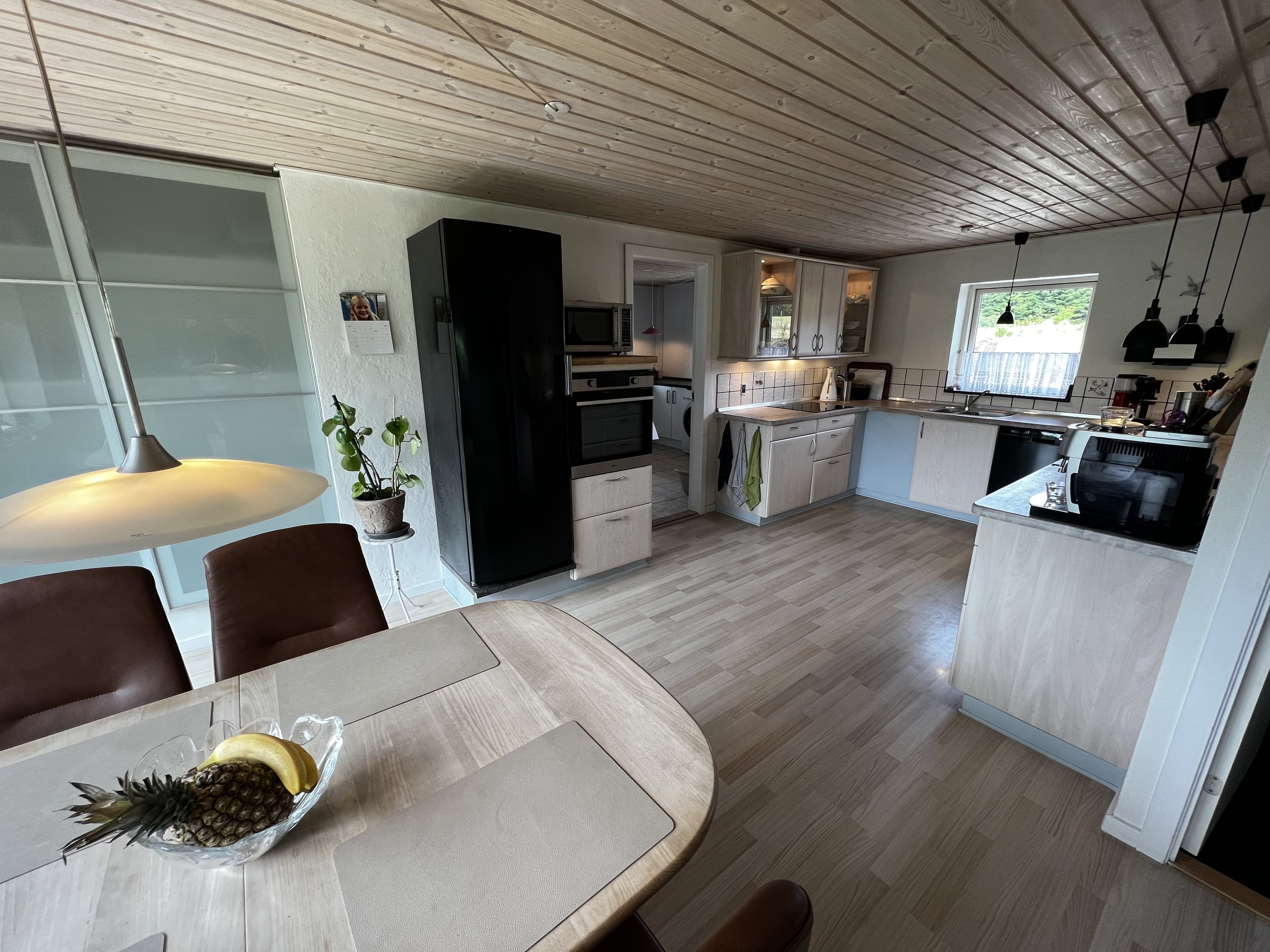 Fremhævet andet billede i fuldskærmstilstand. Billede af Skanderborgvej 145, 8660 Skanderborg