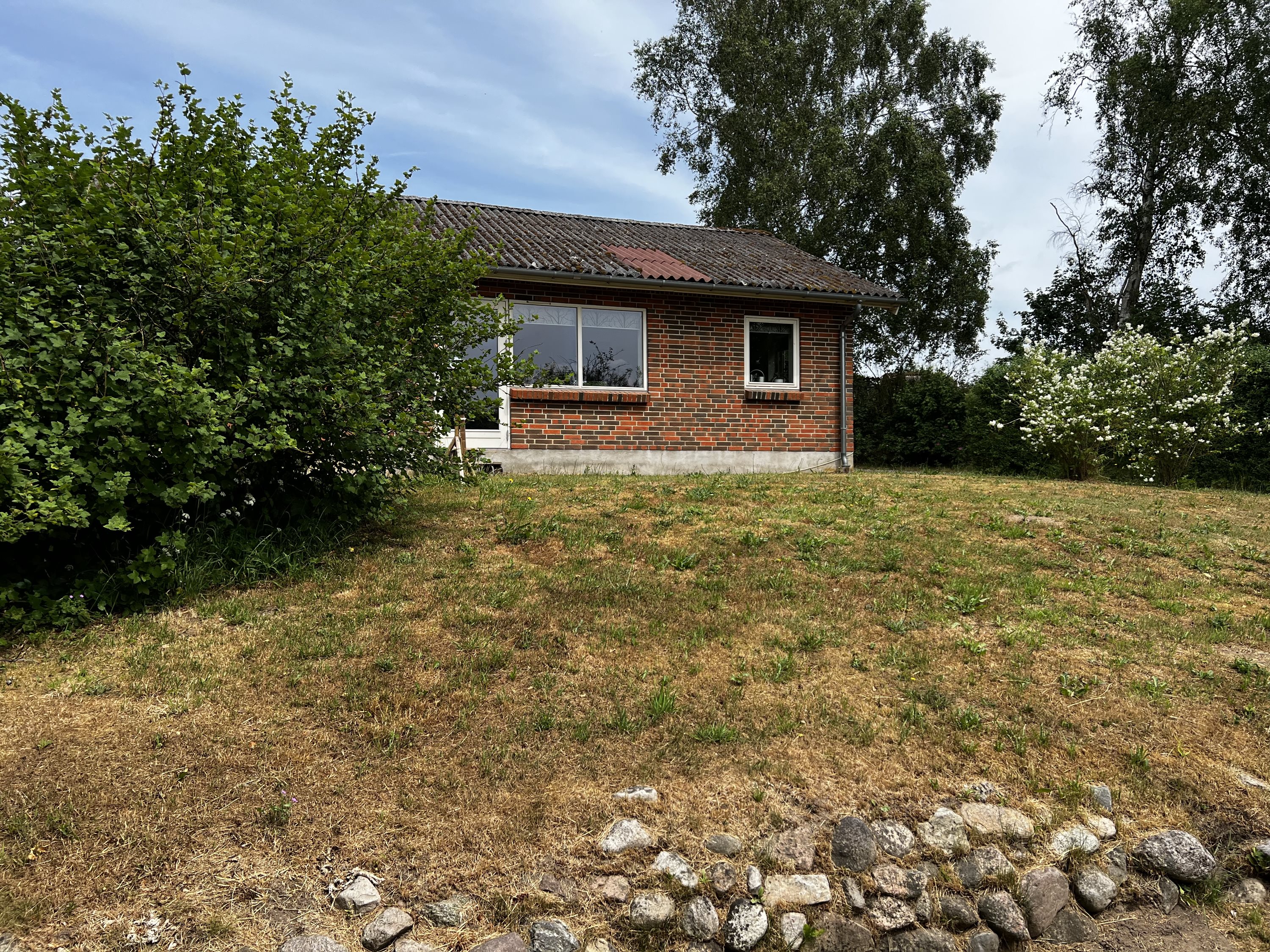 Fremhævet andet billede i fuldskærmstilstand. Billede af Skanderborgvej 145, 8660 Skanderborg