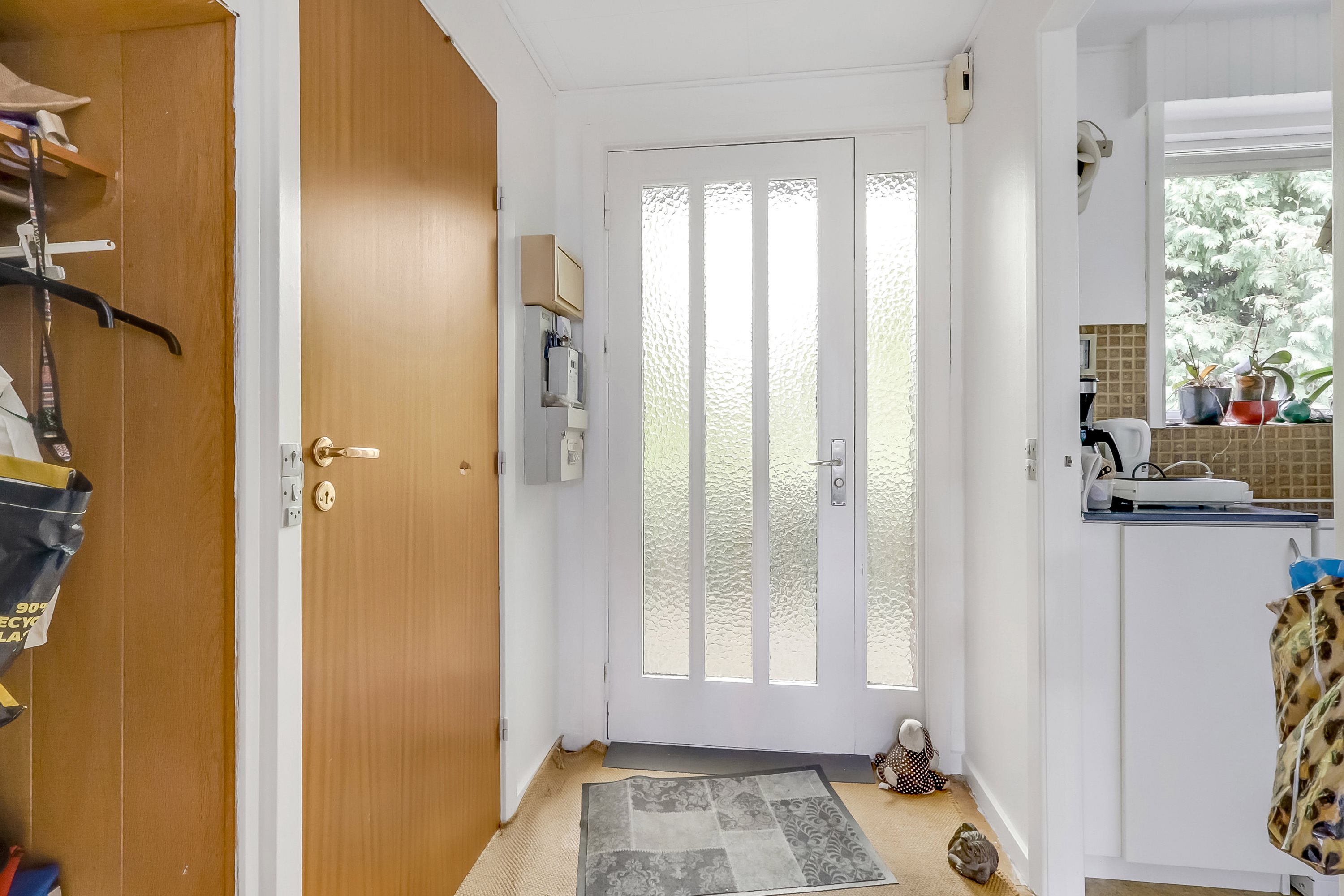 Fremhævet entré billede i fuldskærmstilstand. Billede af Trappebæksvej 27D, st.., 5700 Svendborg