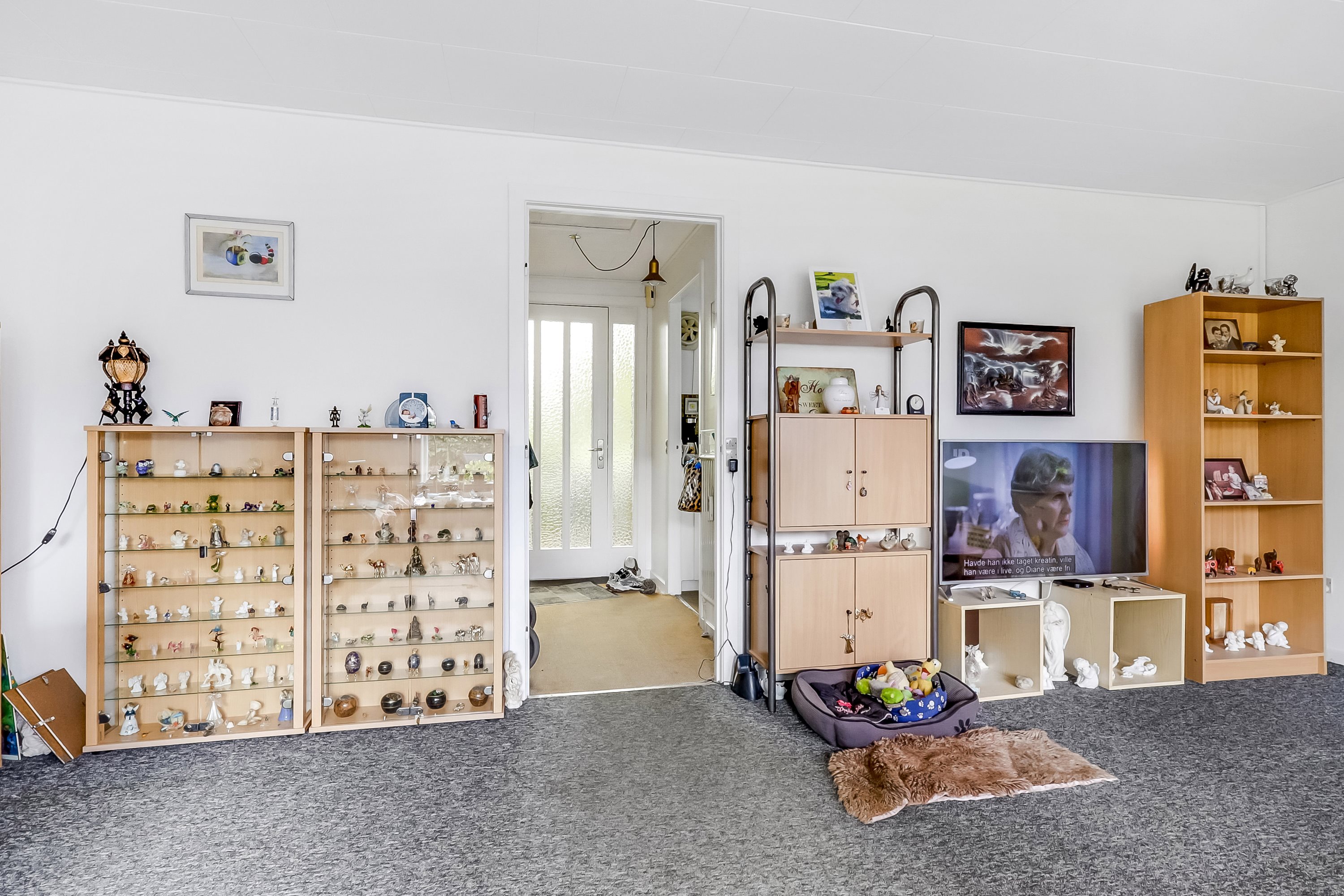 Miniaturebillede 1: stue. Billede af Trappebæksvej 27D, st.., 5700 Svendborg