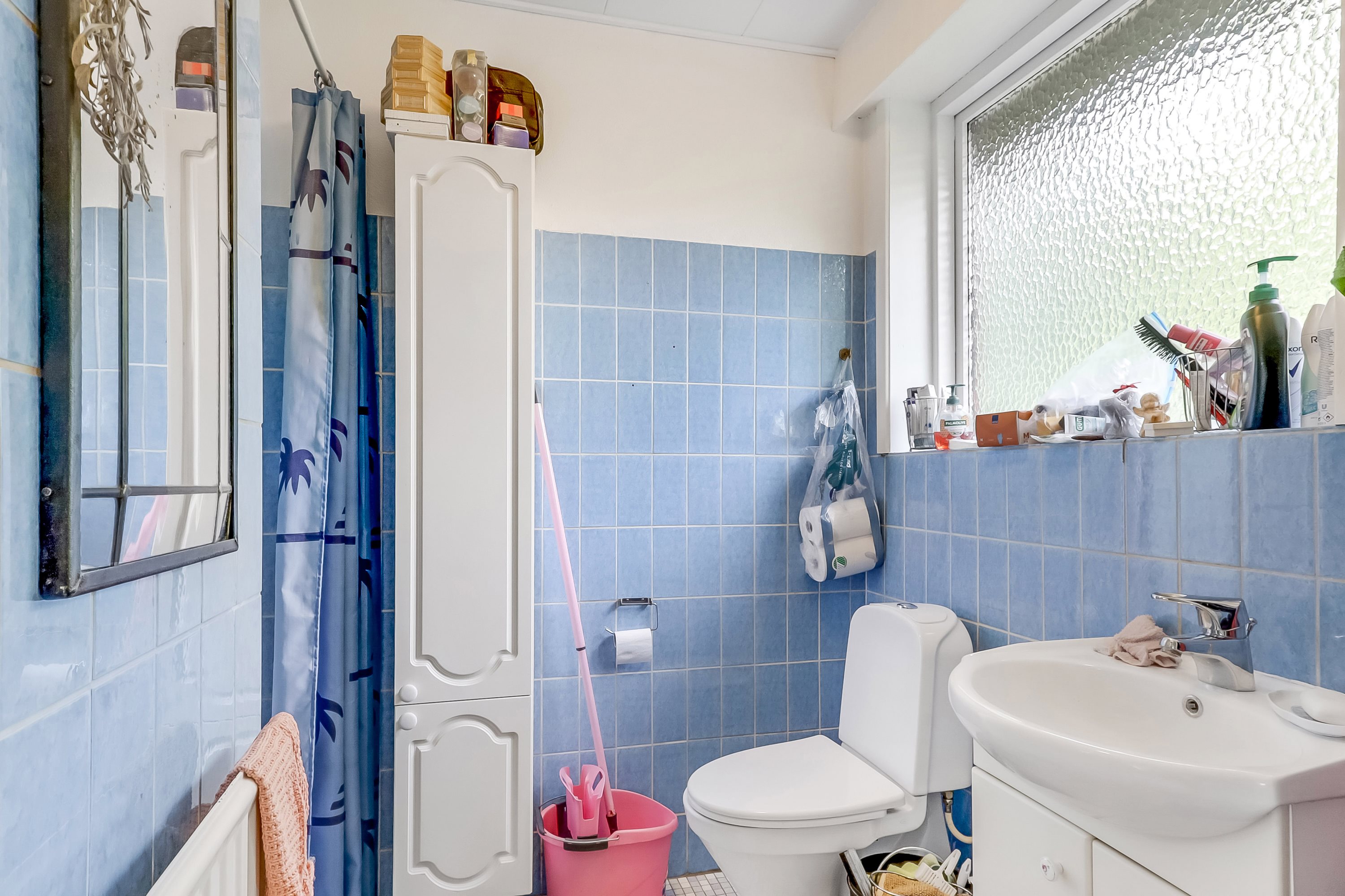 Fremhævet toilet billede i fuldskærmstilstand. Billede af Trappebæksvej 27D, st.., 5700 Svendborg