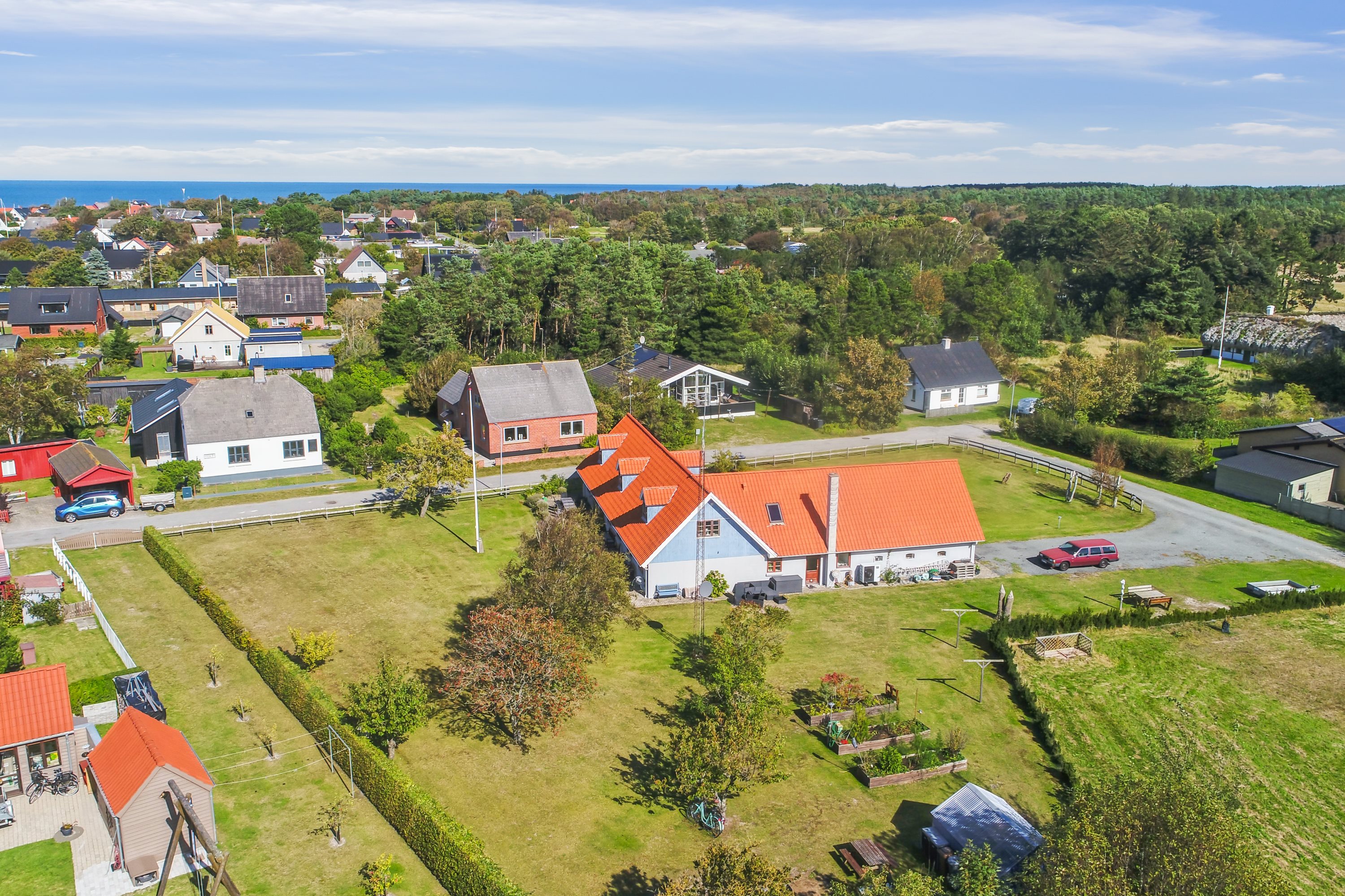 Miniaturebillede 2: luftfoto. Billede af Nattergalevej 6, Vesterø Havn, 9940 Læsø