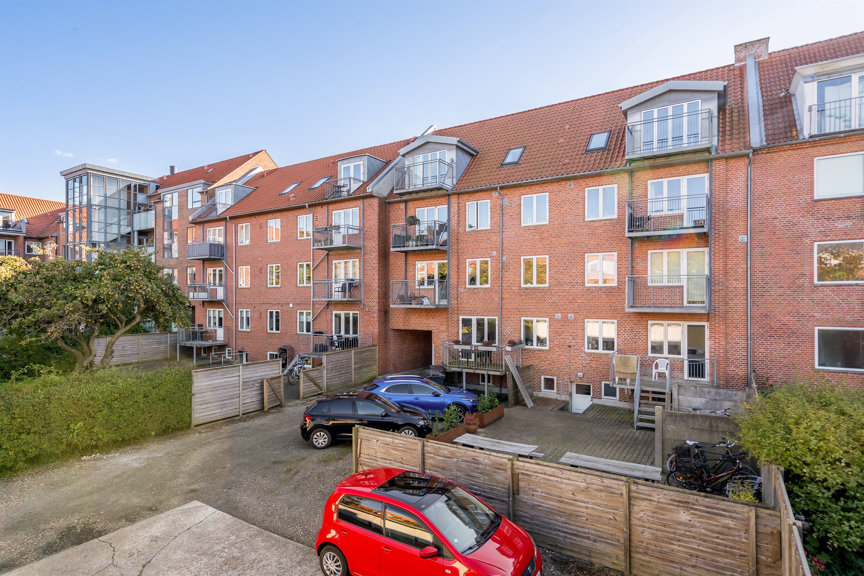 Fremhævet ejendommen billede i fuldskærmstilstand. Billede af Skjoldsgade 105, 2. th., 6700 Esbjerg