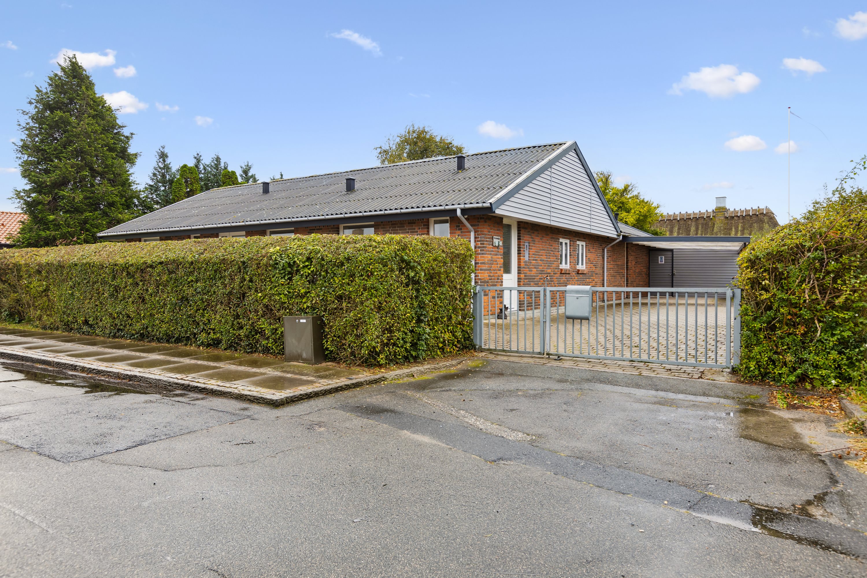 Miniaturebillede 1: ejendom 1. Billede af Daltoften 54, Agedrup, 5320 Agedrup