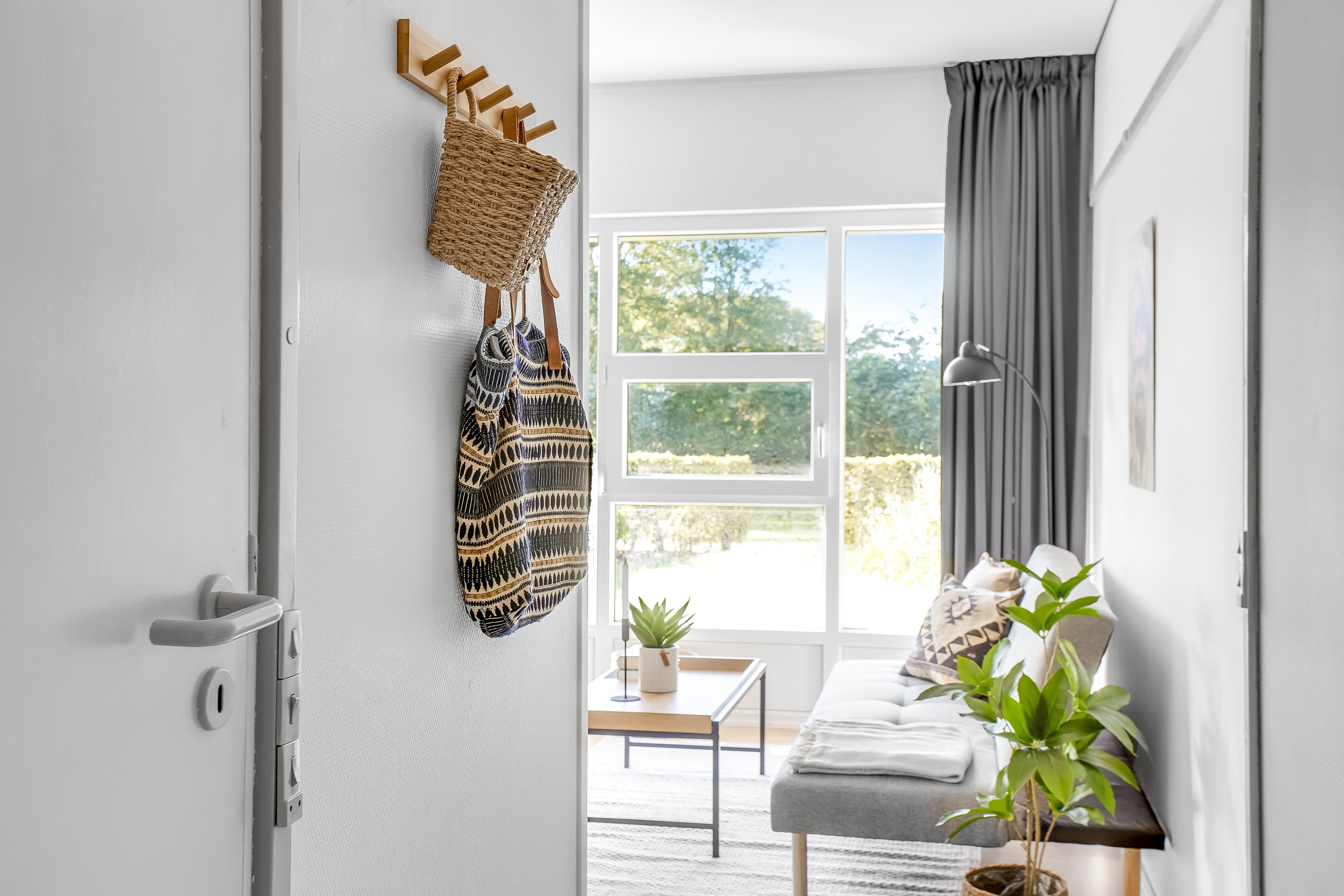 Fremhævet entré billede i fuldskærmstilstand. Billede af Vestervangsvej 71, st.. 2., 8800 Viborg