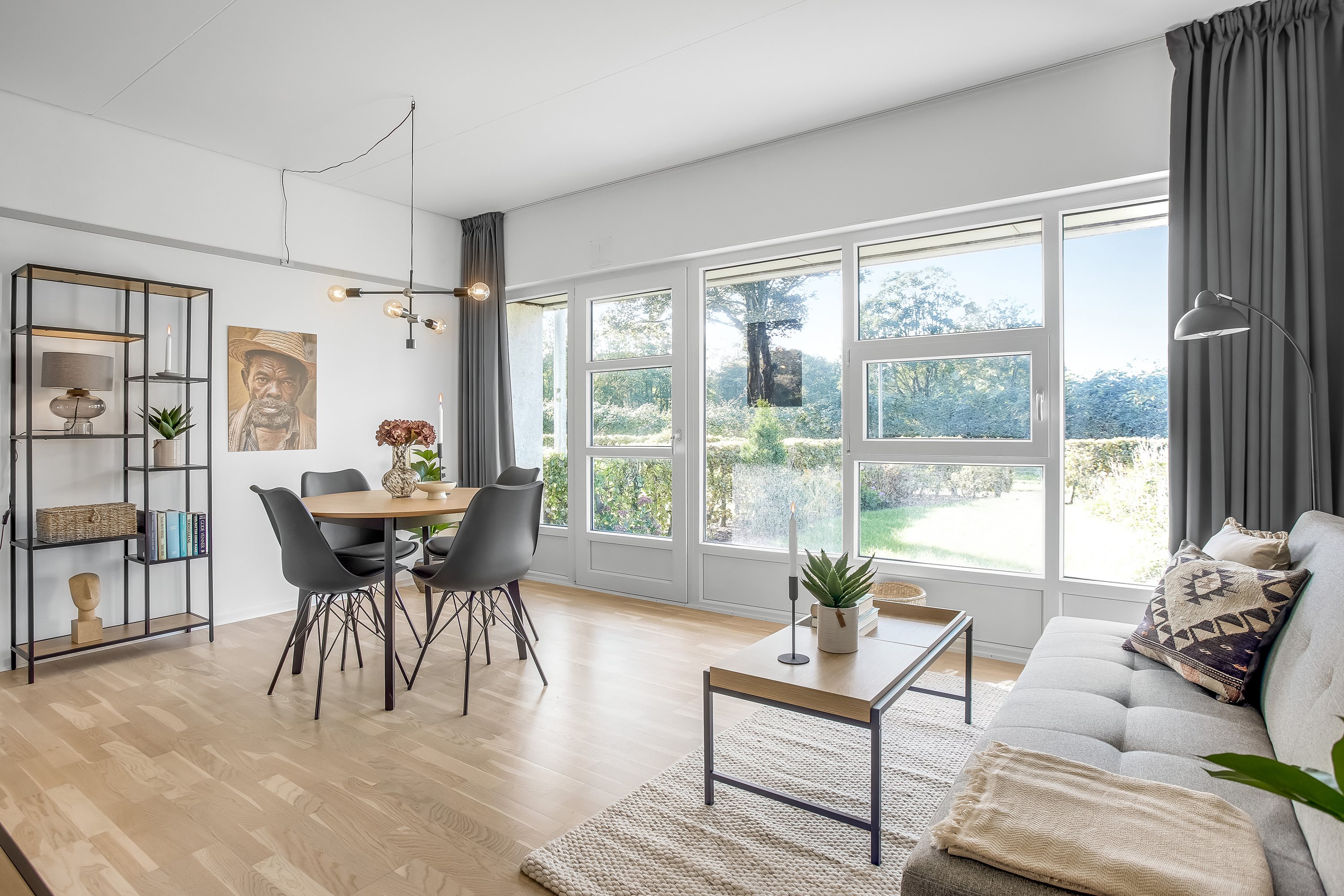 Fremhævet stue billede i fuldskærmstilstand. Billede af Vestervangsvej 71, st.. 2., 8800 Viborg