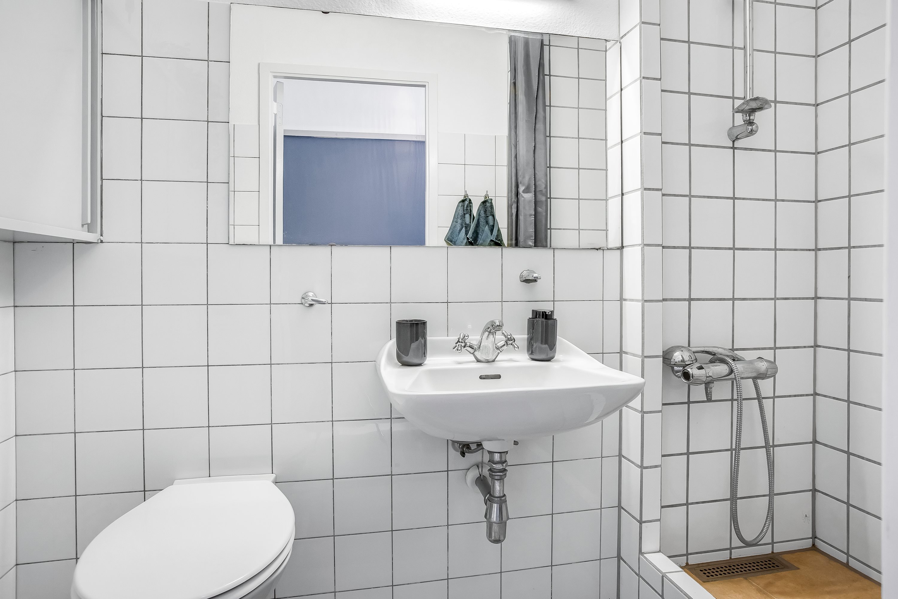 Fremhævet badeværelse billede i fuldskærmstilstand. Billede af Vestervangsvej 71, st.. 2., 8800 Viborg