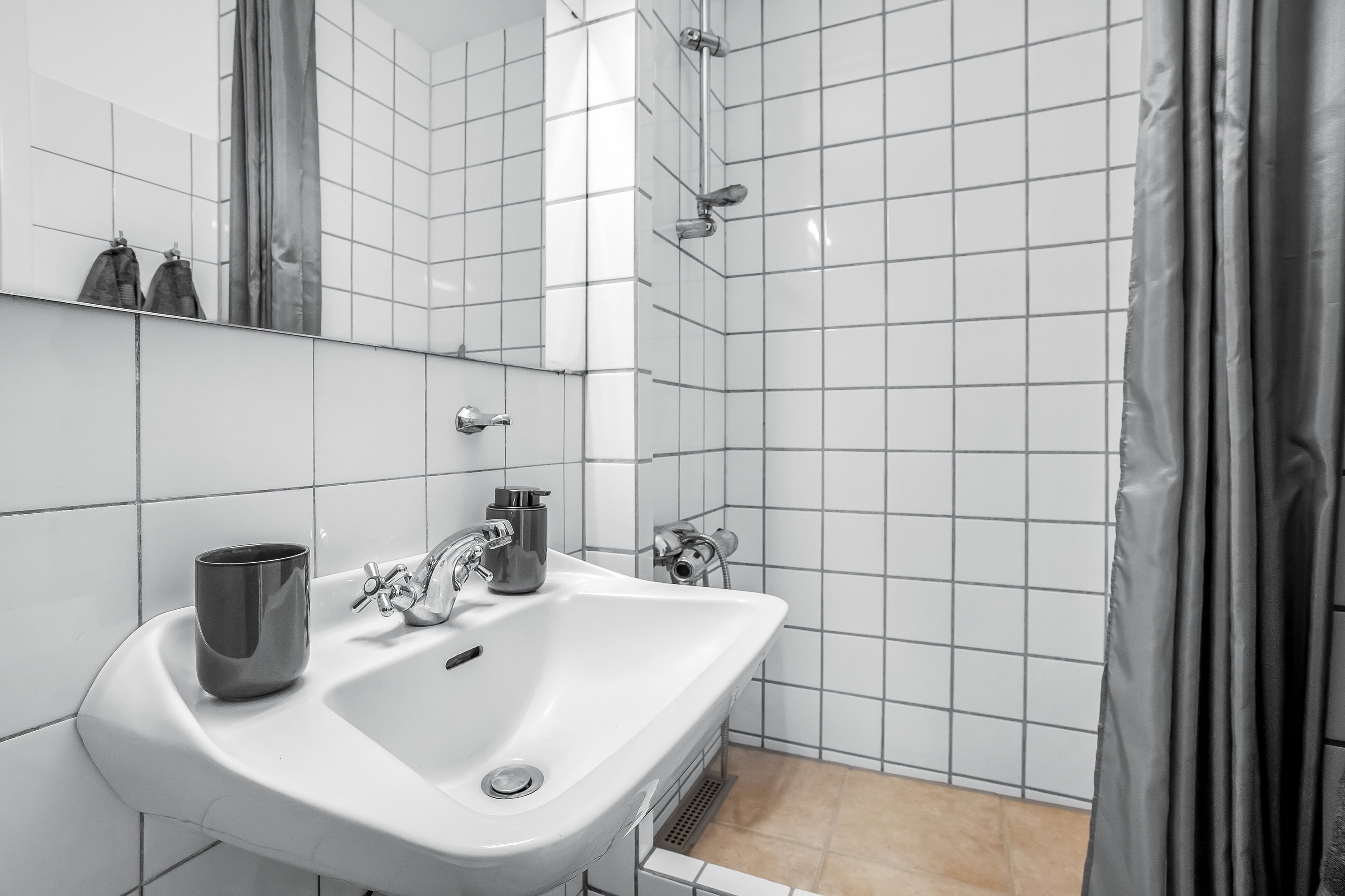 Fremhævet badeværelse billede i fuldskærmstilstand. Billede af Vestervangsvej 71, st.. 2., 8800 Viborg