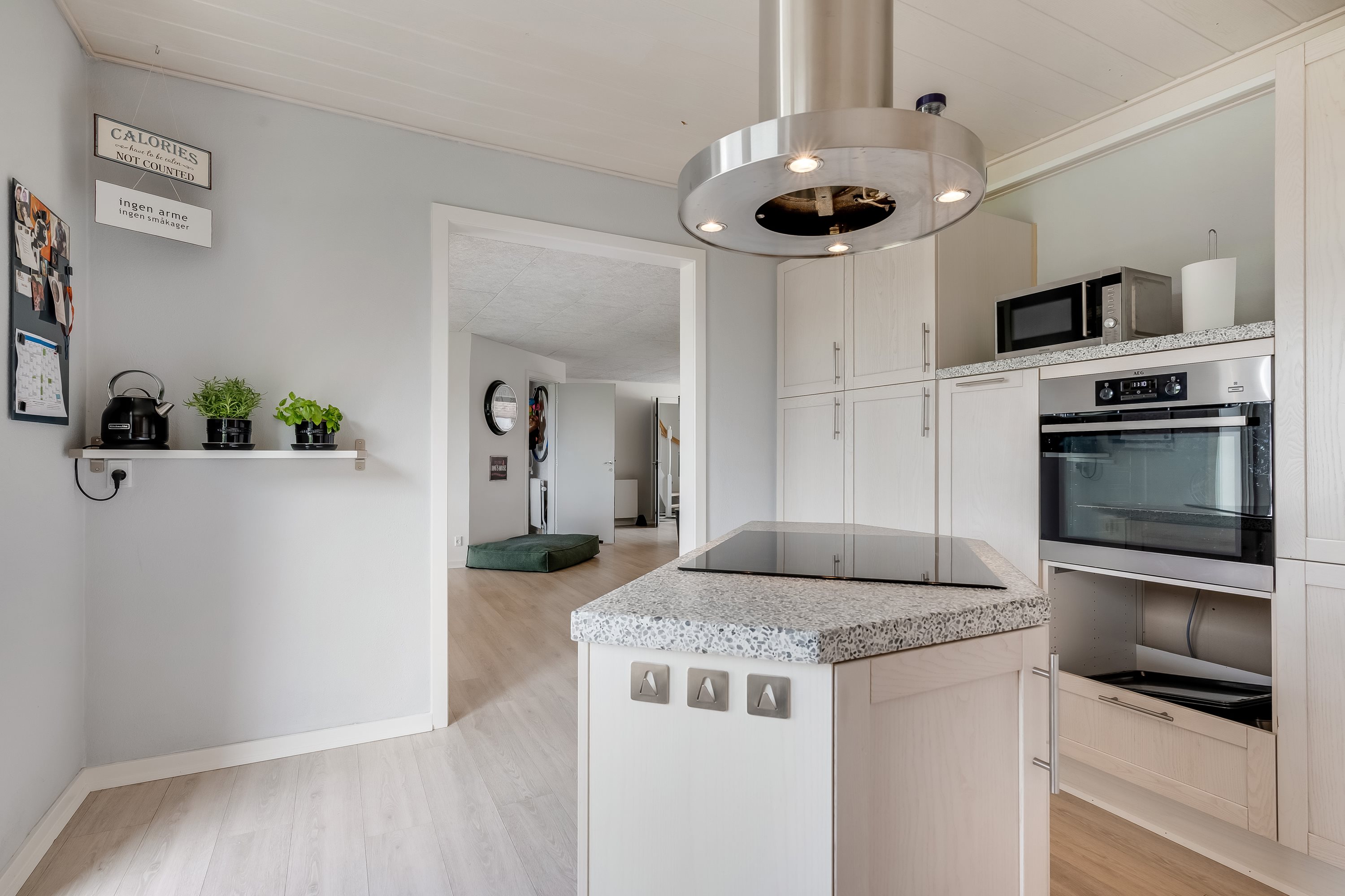 Fremhævet køkken billede i fuldskærmstilstand. Billede af Nygårdsvej 22, 6940 Lem St