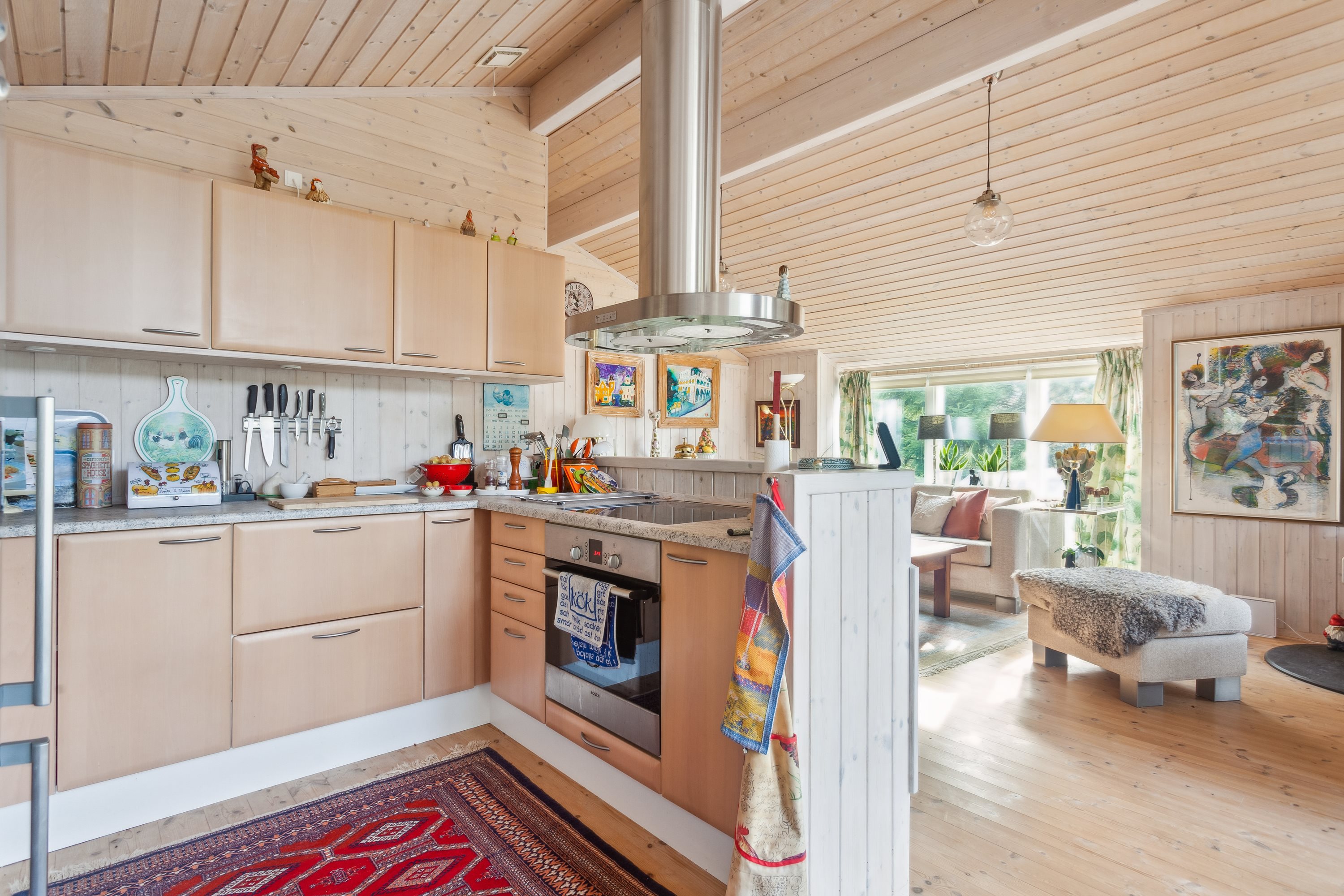 Fremhævet køkken billede i fuldskærmstilstand. Billede af Post-Jollen 25, Nordmarken, 9940 Læsø