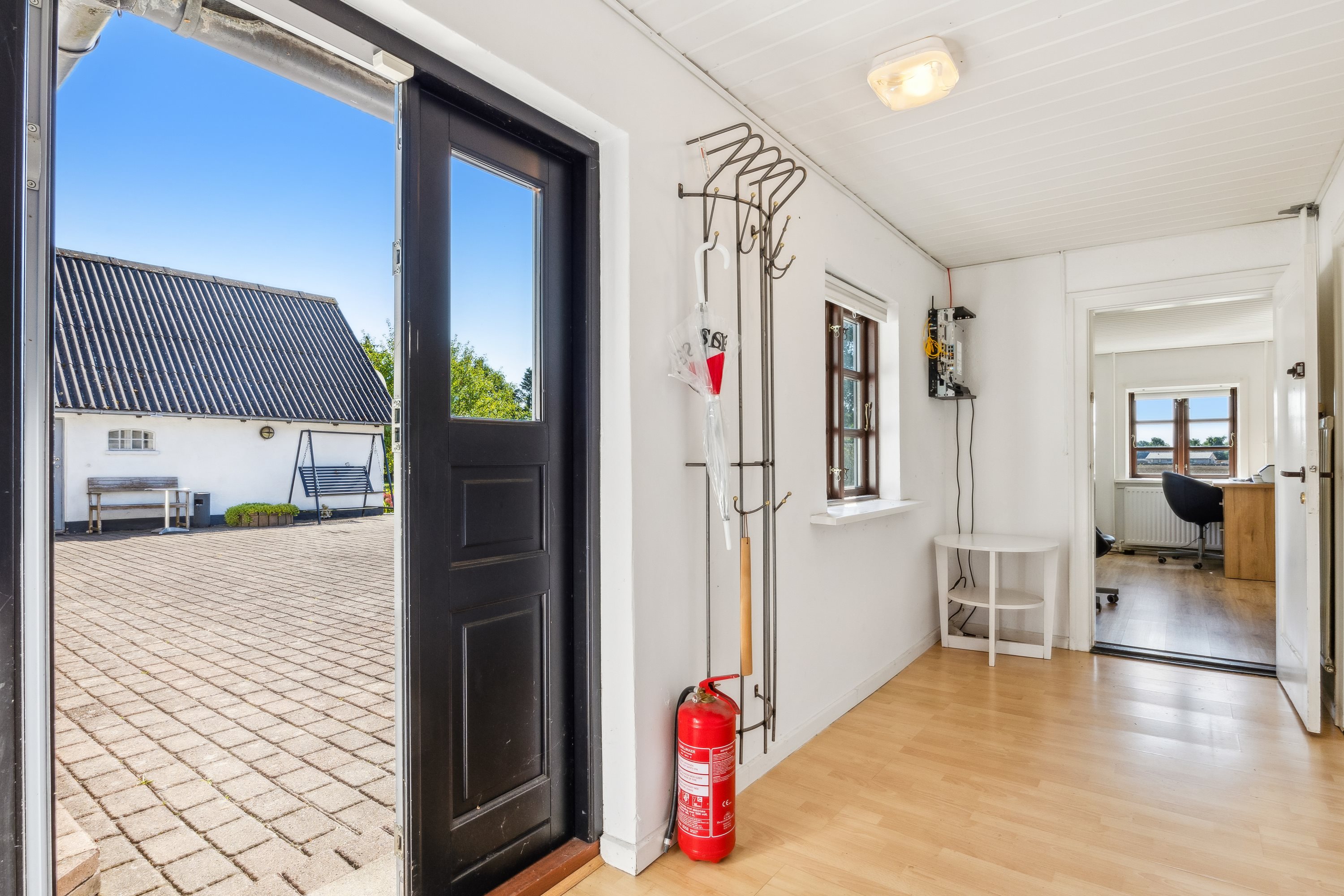 Miniaturebillede 2: hall. Billede af Ishøj Bygade 51, 2635 Ishøj