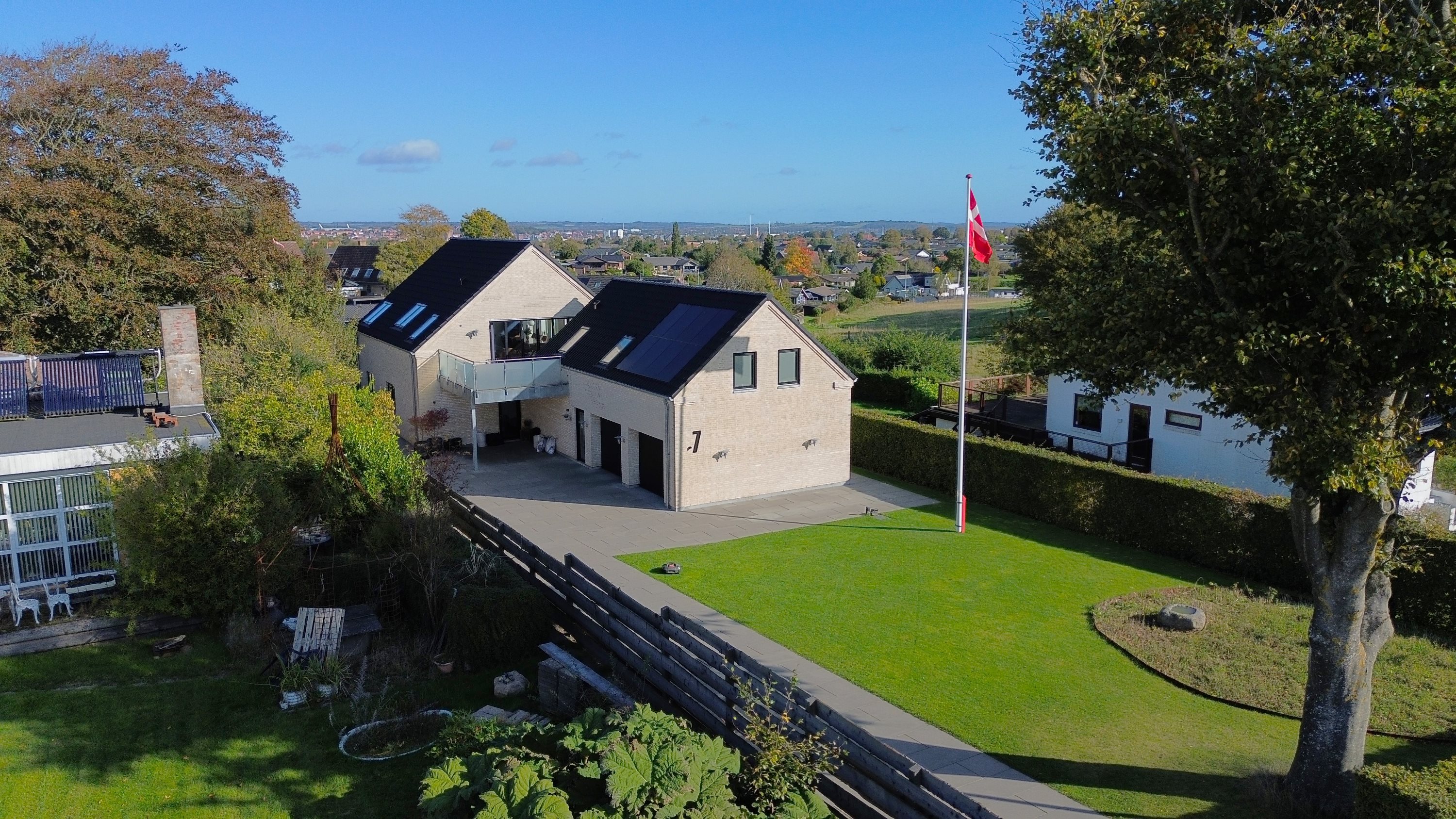 Miniaturebillede 1: drone. Billede af Ørnstrupvej 7, Torsted, 8700 Horsens