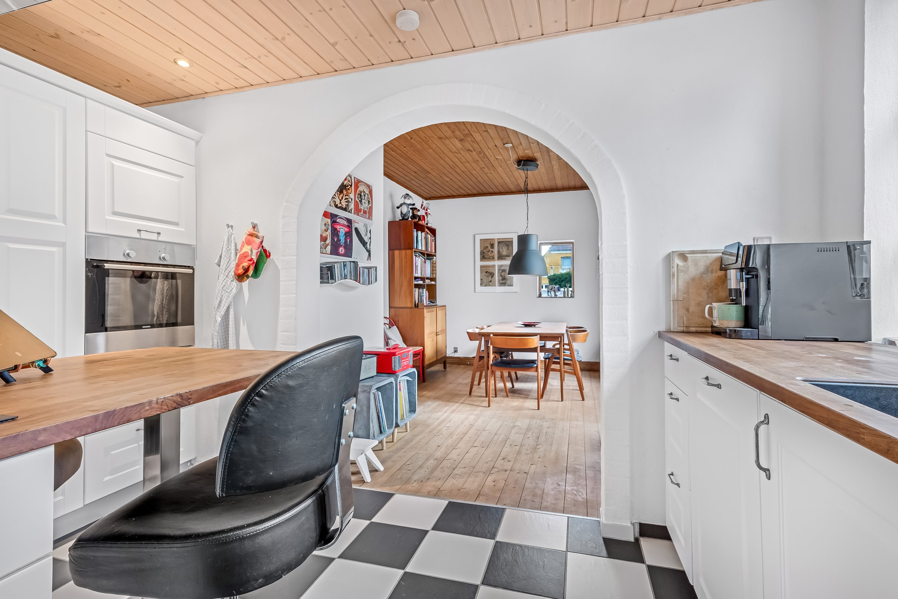 Fremhævet køkken billede i fuldskærmstilstand. Billede af Østerbrogade 4A, 7500 Holstebro