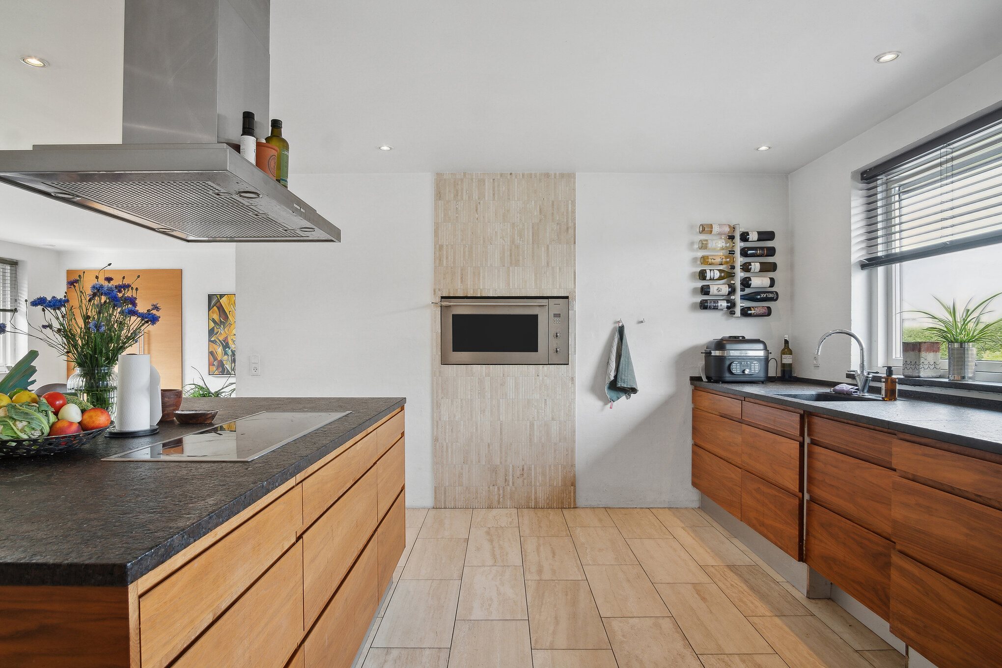 Miniaturebillede 1: køkken. Billede af Industriområdet 13, 8732 Hovedgård