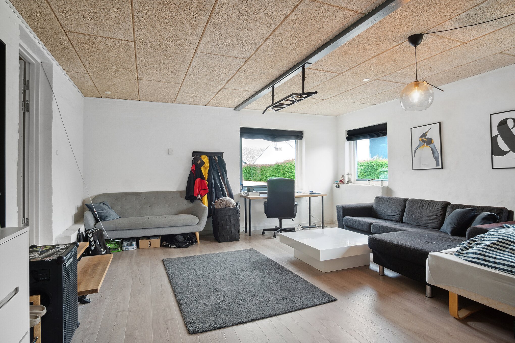 Fremhævet værelse billede i fuldskærmstilstand. Billede af Industriområdet 13, 8732 Hovedgård