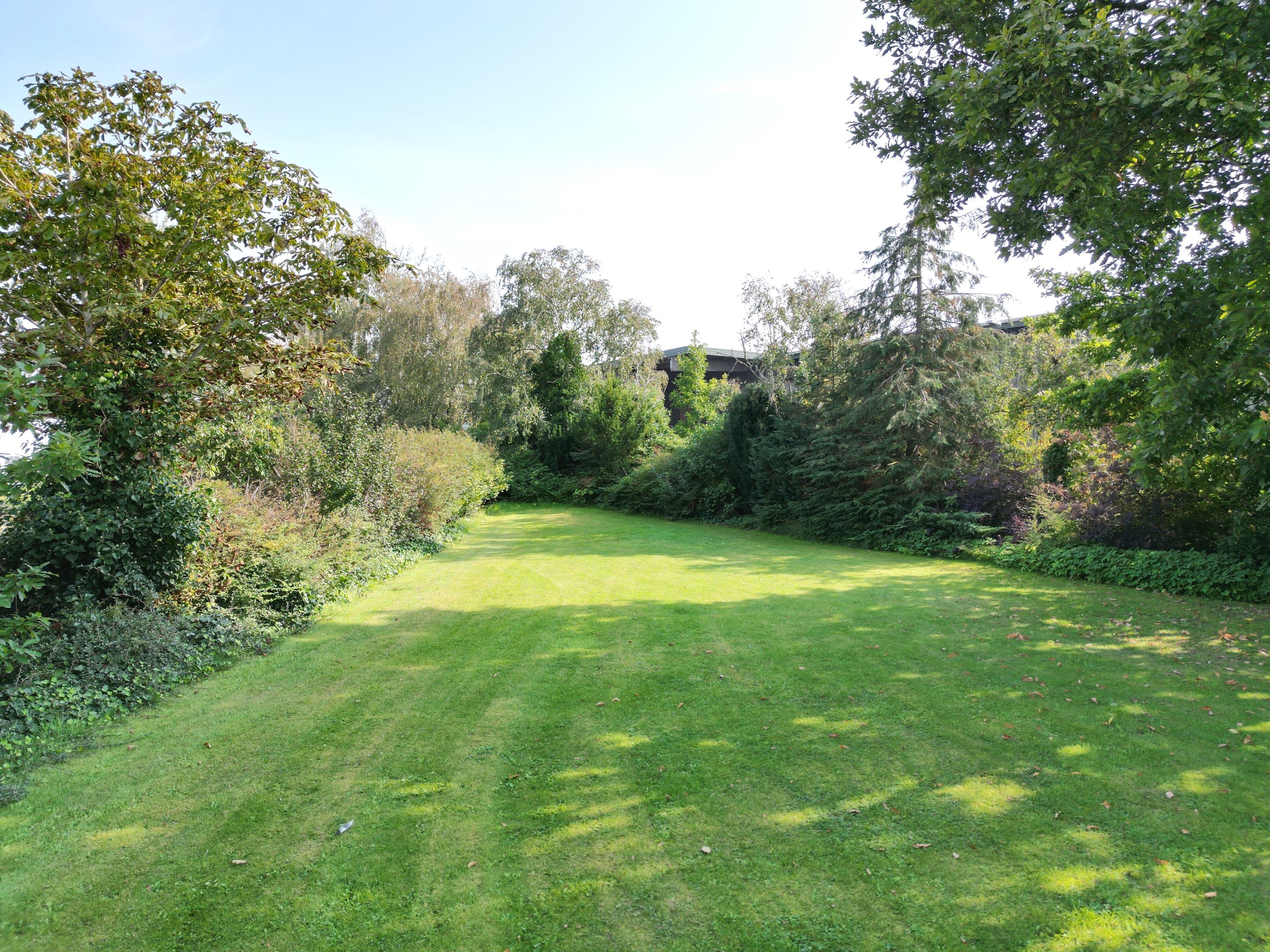 Fremhævet have billede i fuldskærmstilstand. Billede af Industriområdet 13, 8732 Hovedgård