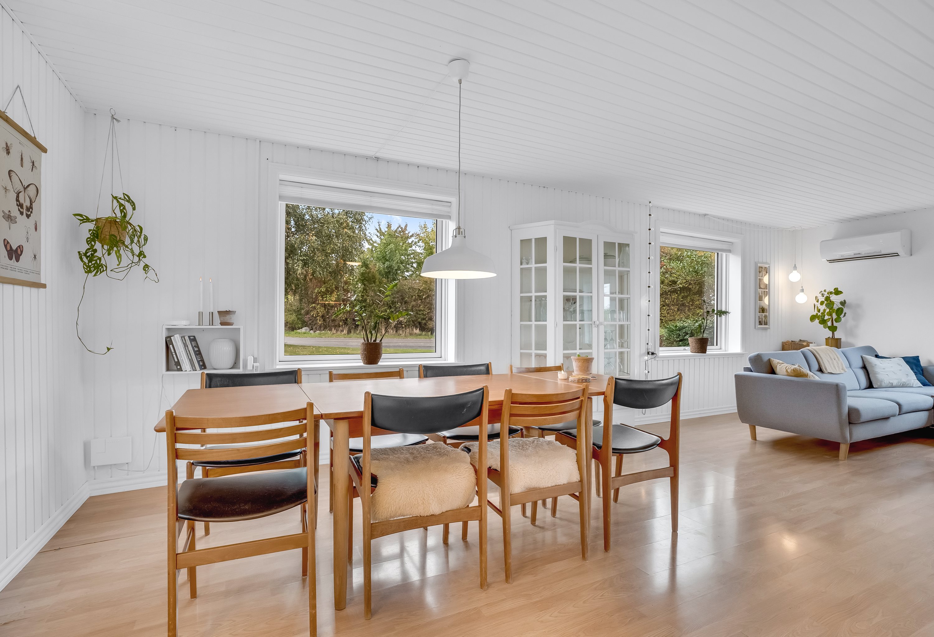 Fremhævet stue billede i fuldskærmstilstand. Billede af Østersøvej 12, 4872 Idestrup