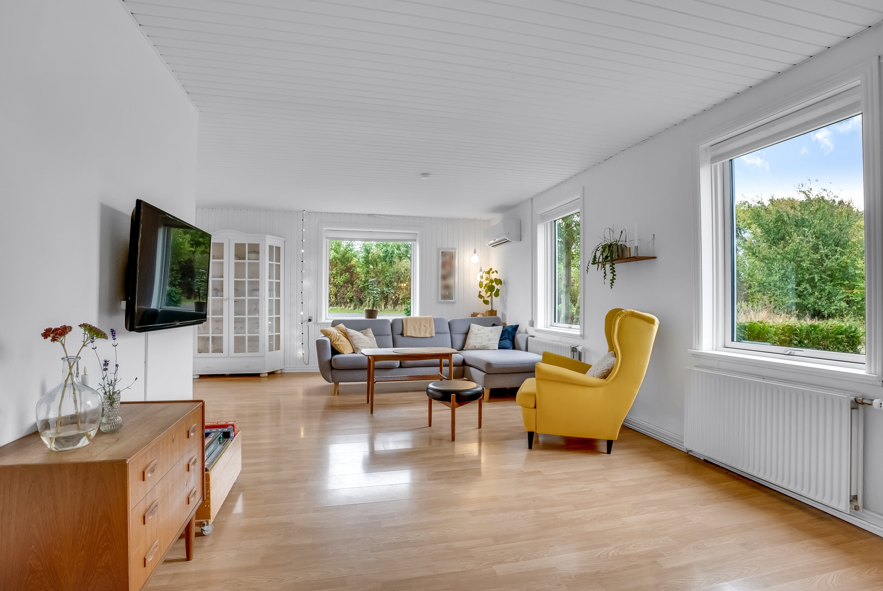 Fremhævet stue billede i fuldskærmstilstand. Billede af Østersøvej 12, 4872 Idestrup