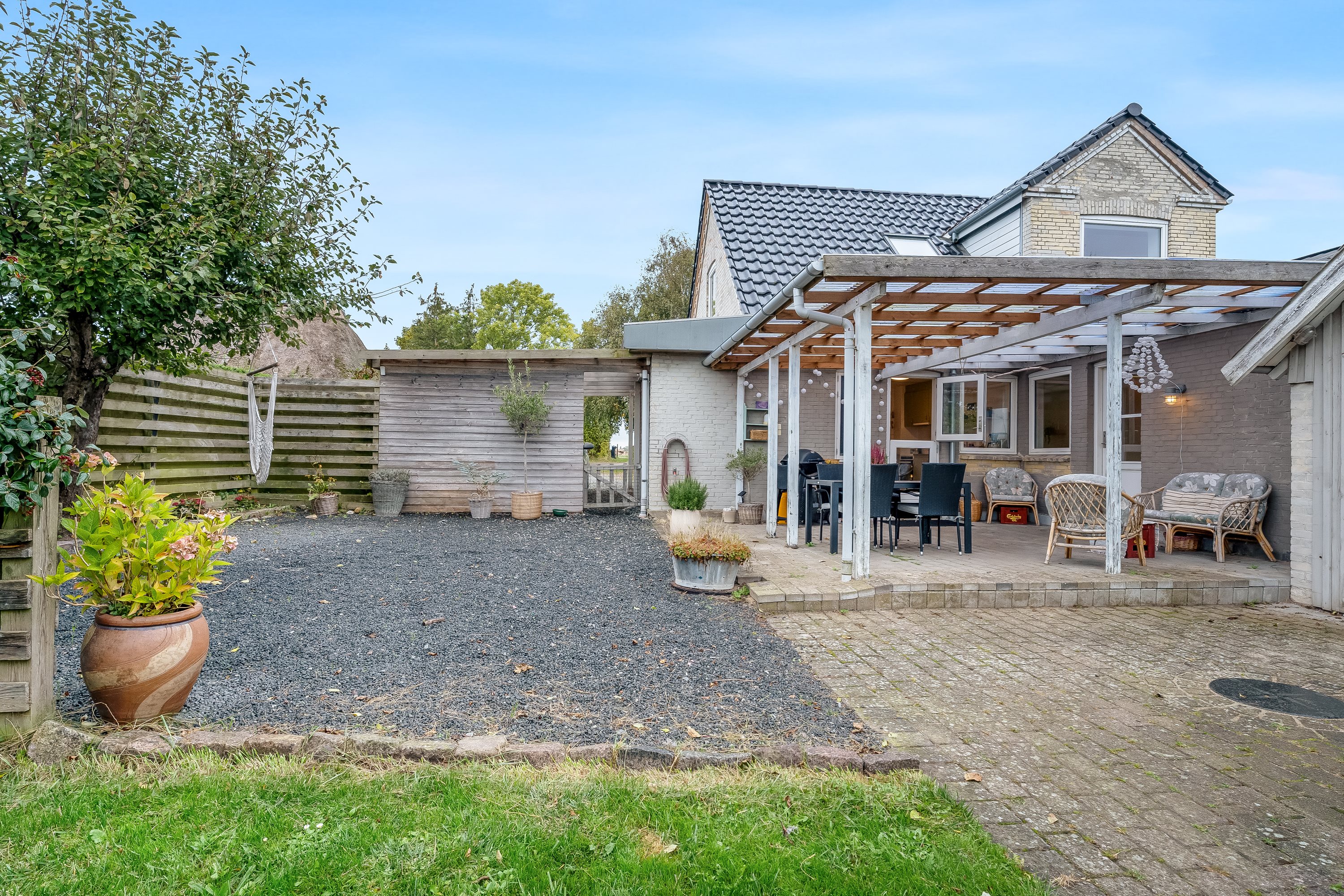 Fremhævet terrasse billede i fuldskærmstilstand. Billede af Østersøvej 12, 4872 Idestrup