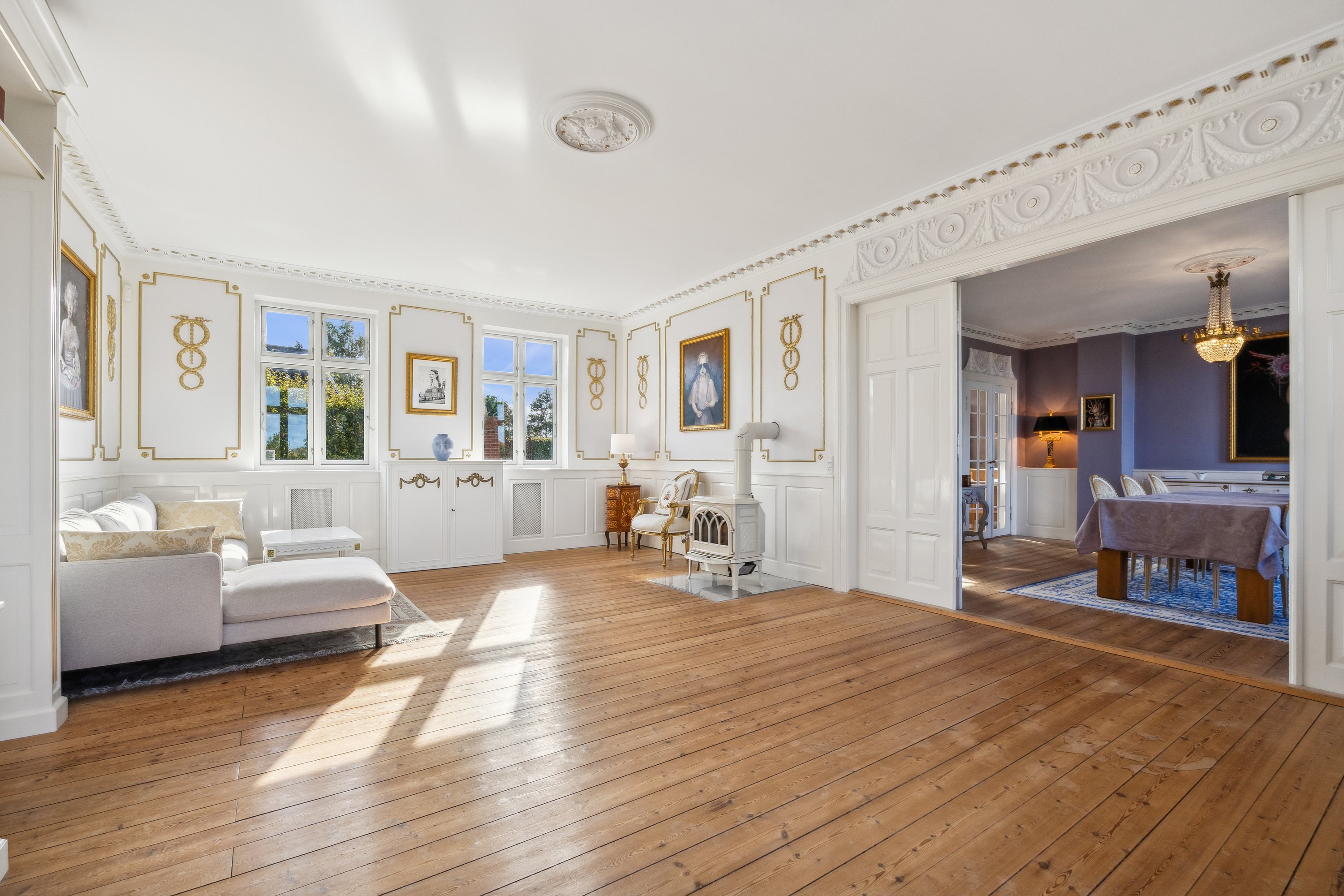 Fremhævet stue billede i fuldskærmstilstand. Billede af Knudstrupvej 8, Løve, 4270 Høng