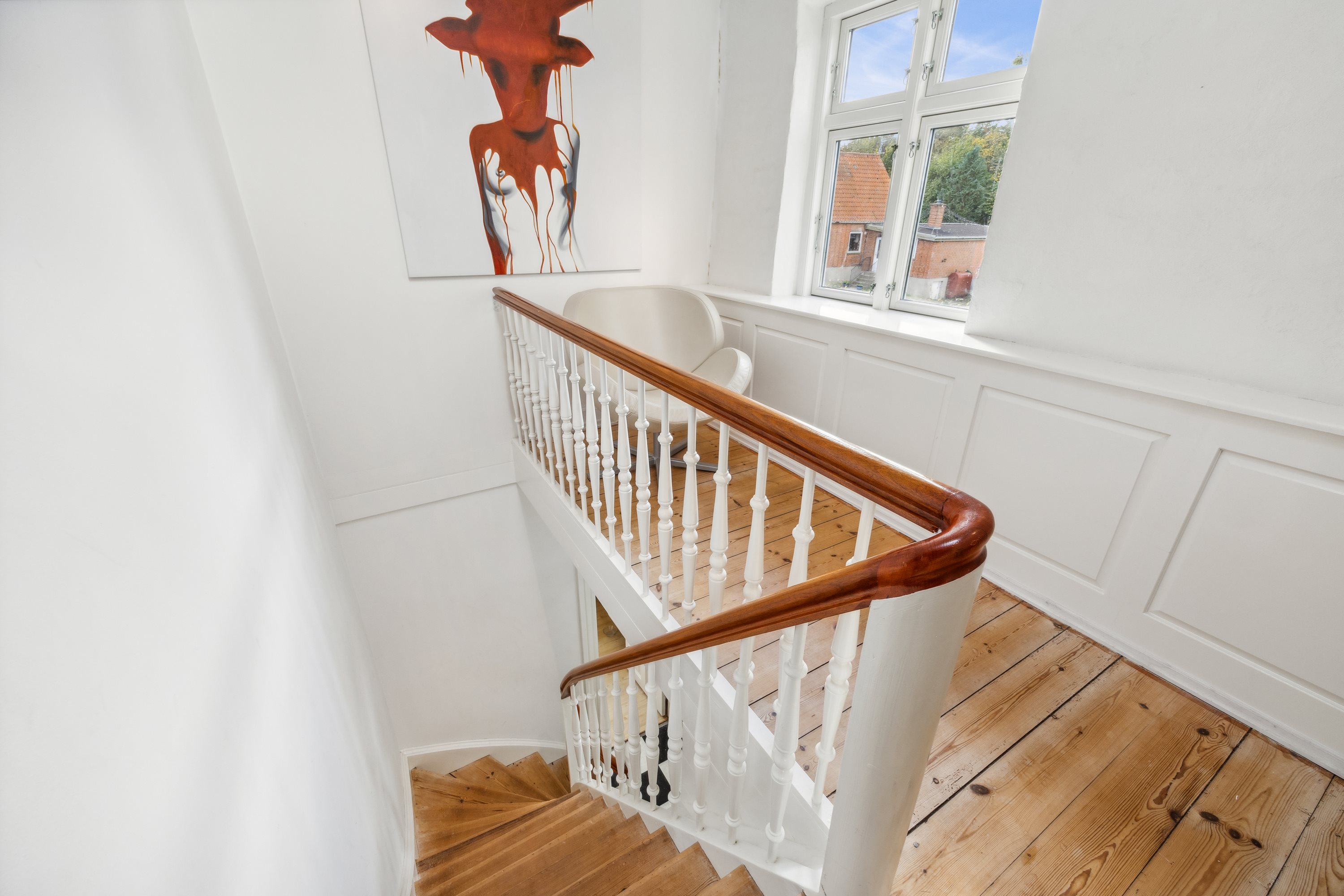 Fremhævet trappe billede i fuldskærmstilstand. Billede af Knudstrupvej 8, Løve, 4270 Høng