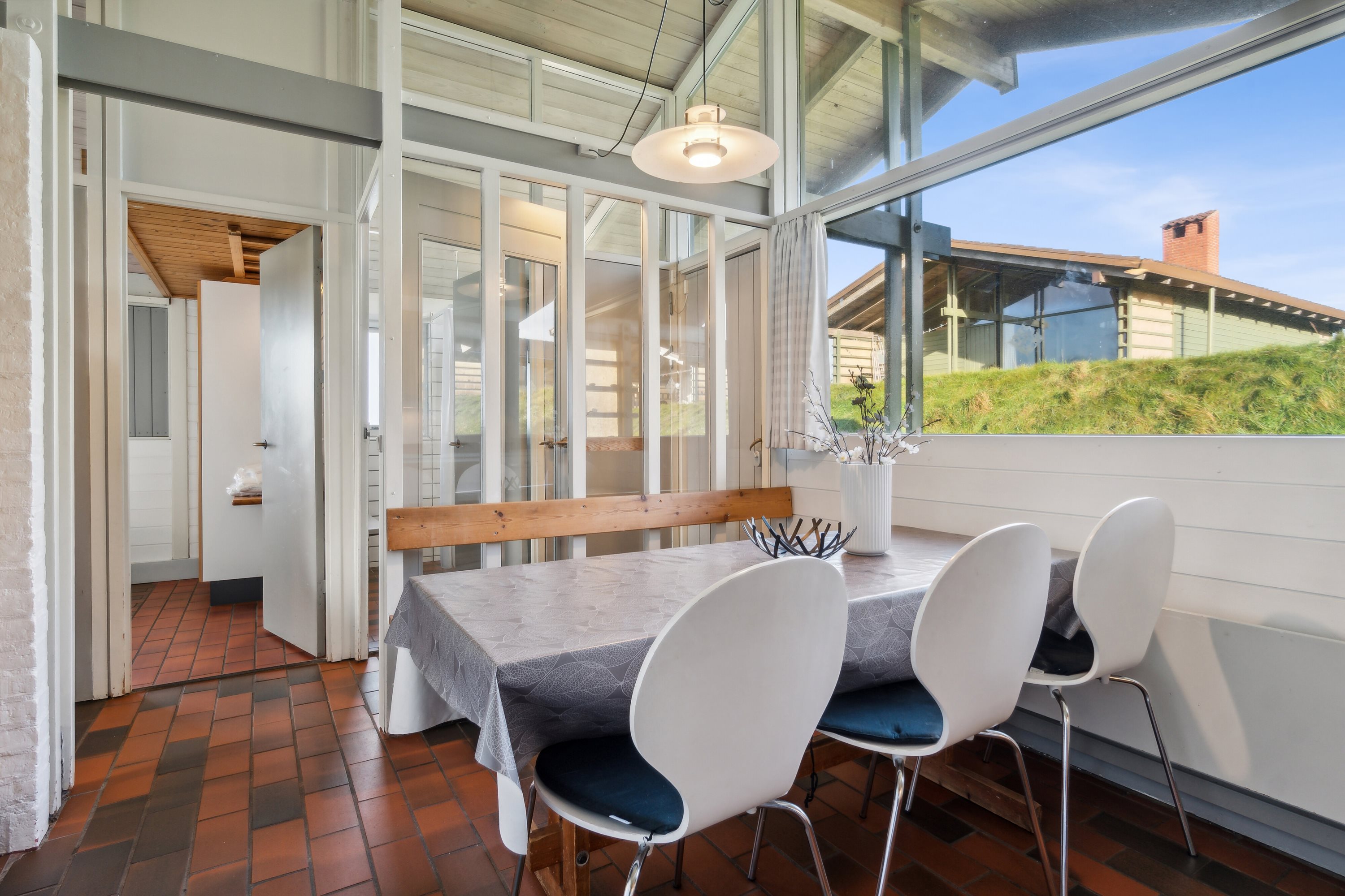 Fremhævet spisestue billede i fuldskærmstilstand. Billede af Solskinsvej 58, Vigsø, 7730 Hanstholm