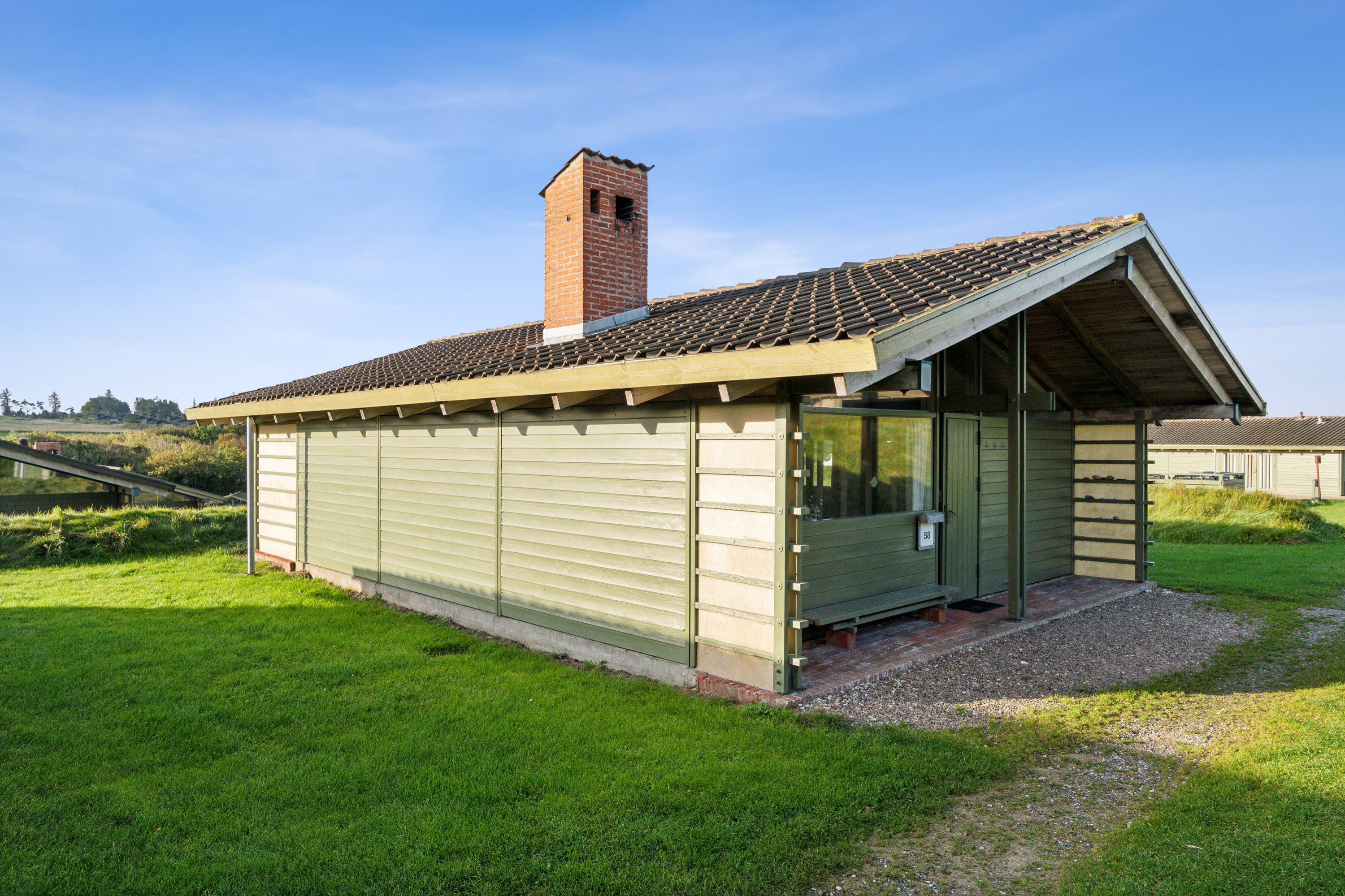 Fremhævet set fra vejen billede i fuldskærmstilstand. Billede af Solskinsvej 58, Vigsø, 7730 Hanstholm