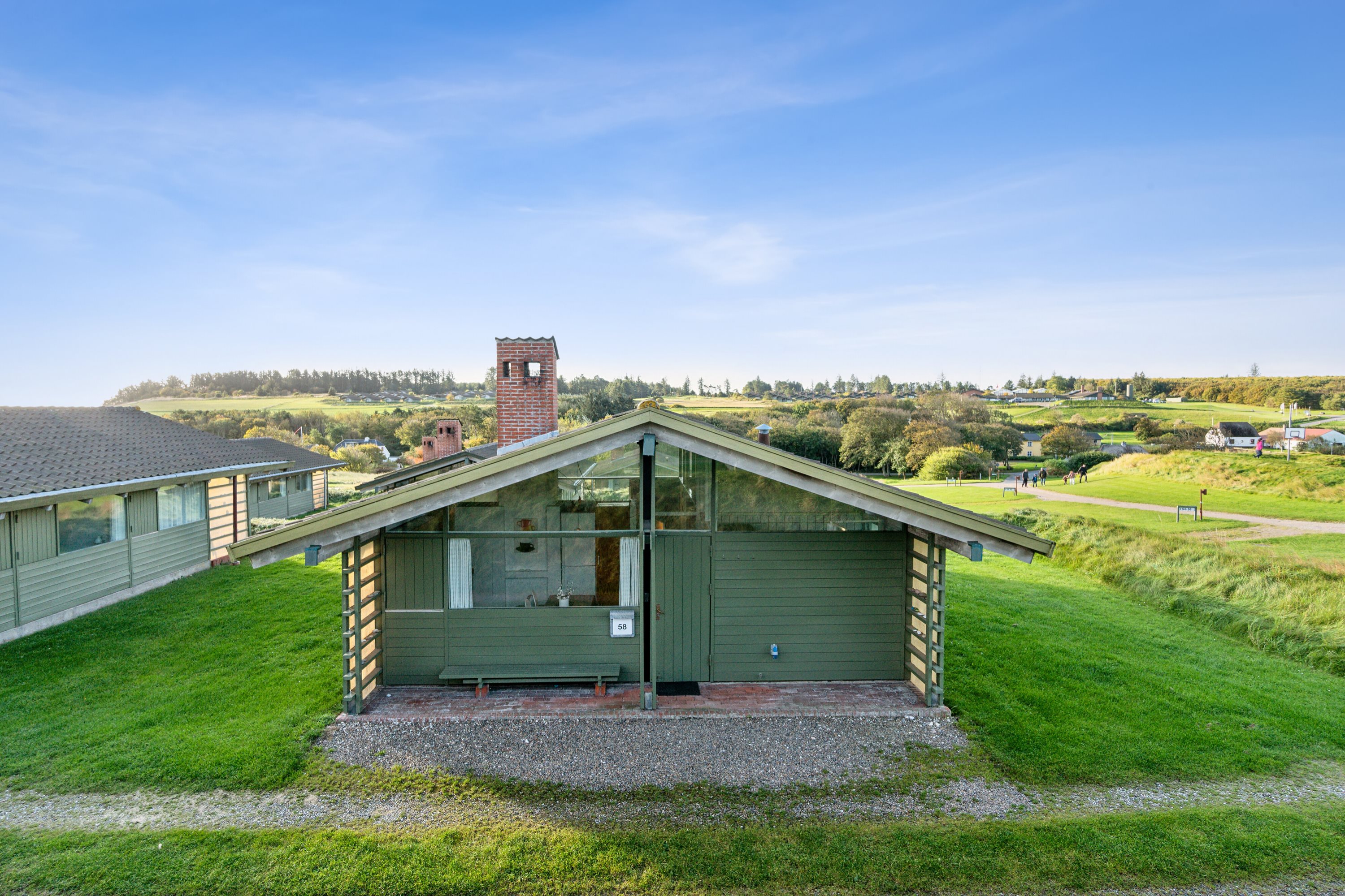 Fremhævet set fra vejen billede i fuldskærmstilstand. Billede af Solskinsvej 58, Vigsø, 7730 Hanstholm