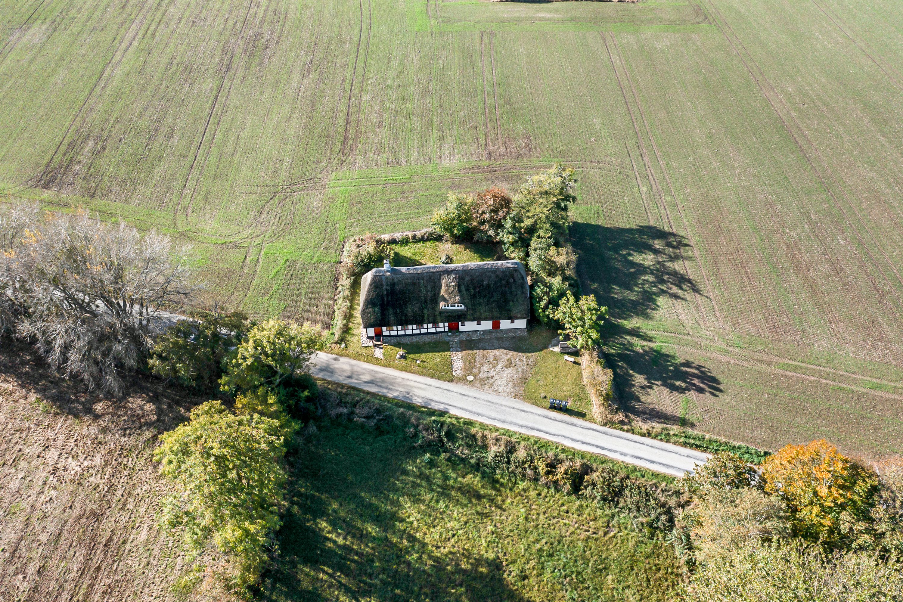 Fremhævet luftfoto billede i fuldskærmstilstand. Billede af Gammelløkkevej 1, 5985 Søby Ærø