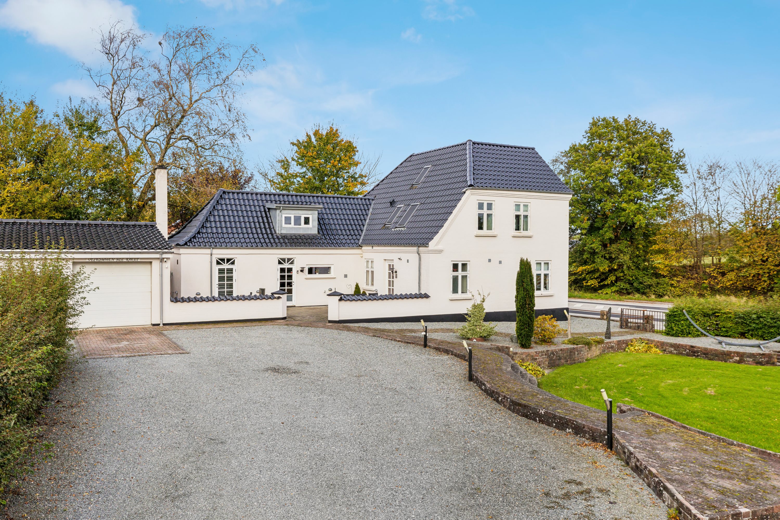 Miniaturebillede 1: ejendom 1. Billede af Stubbækvej 2, Sønder-Hostrup, 6200 Aabenraa