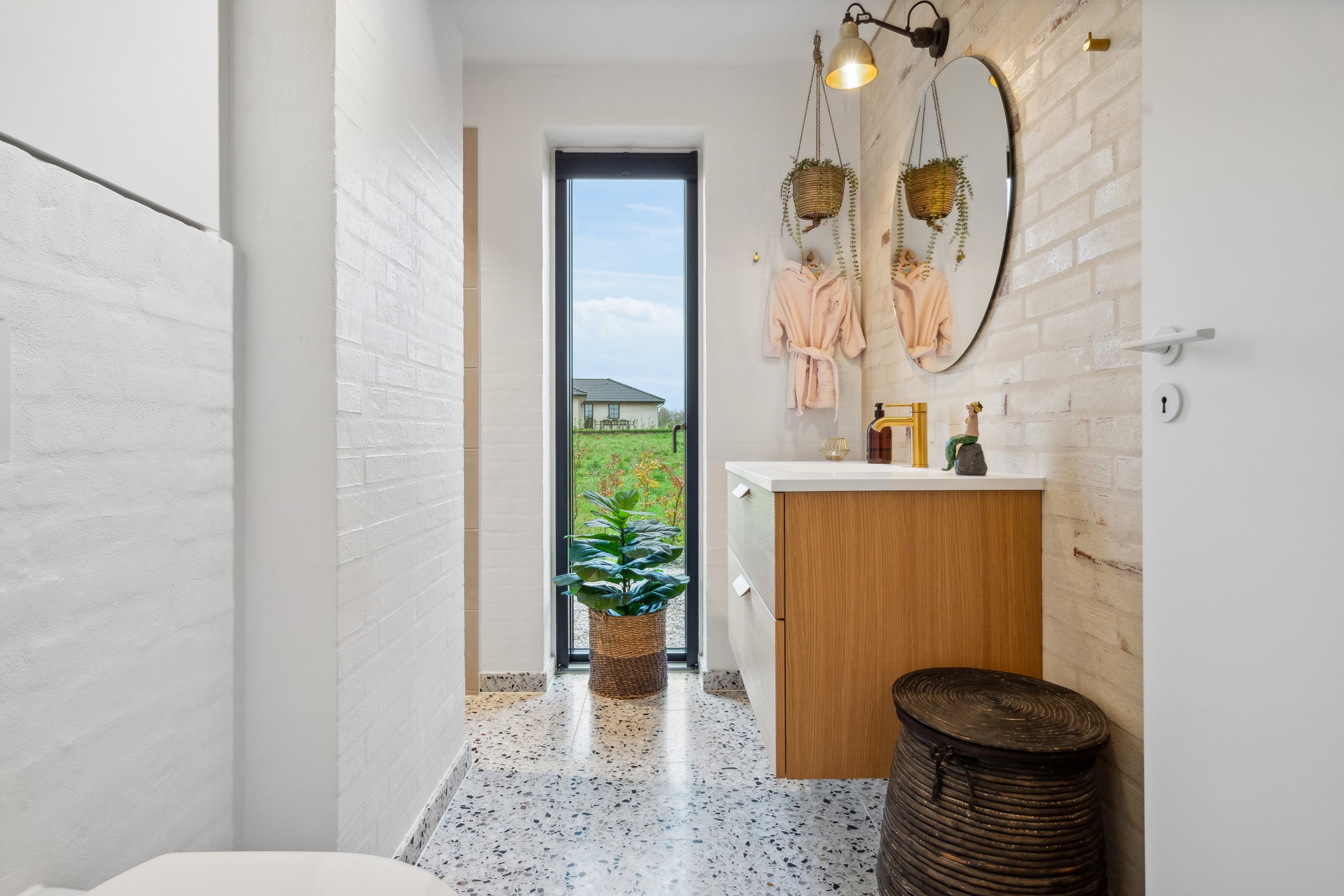 Fremhævet badeværelse billede i fuldskærmstilstand. Billede af Biegårds Alle 32, 8700 Horsens