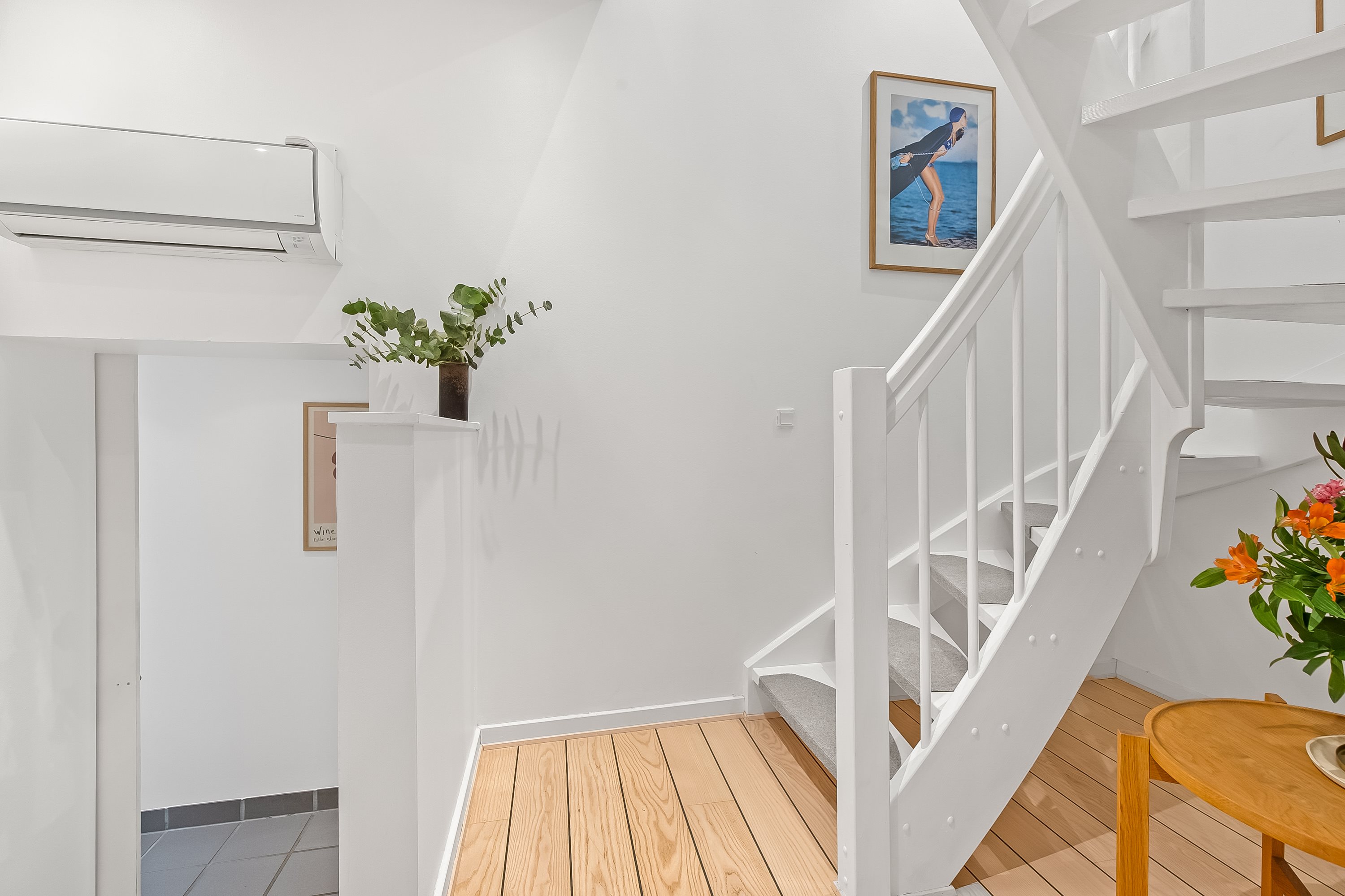 Fremhævet trappe billede i fuldskærmstilstand. Billede af Søvej 7, 7100 Vejle