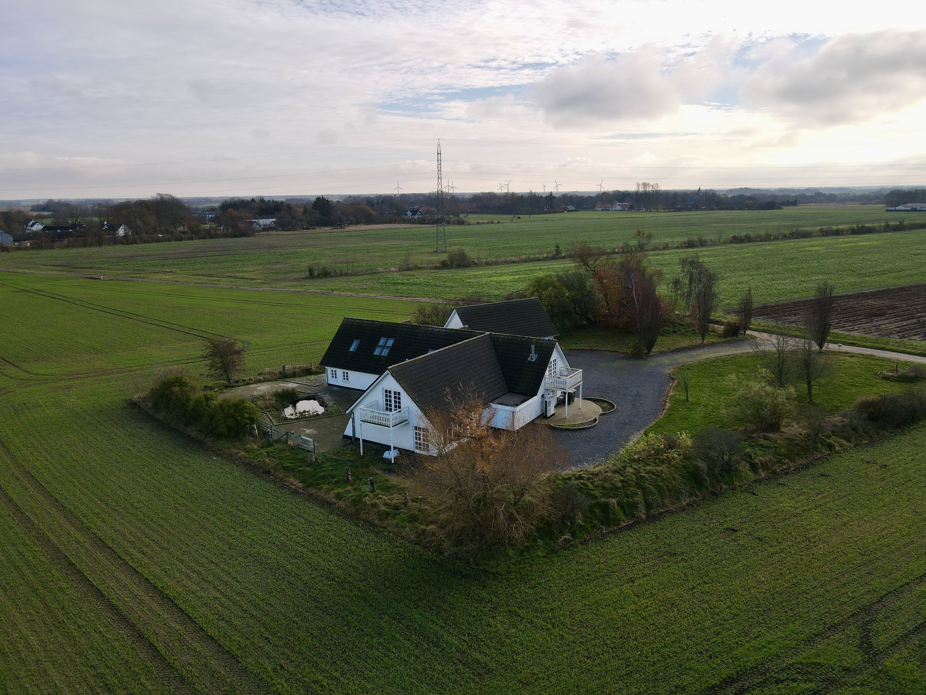 Fremhævet  billede i fuldskærmstilstand. Billede af Føltvedvej 12, Øster Hassing, 9362 Gandrup