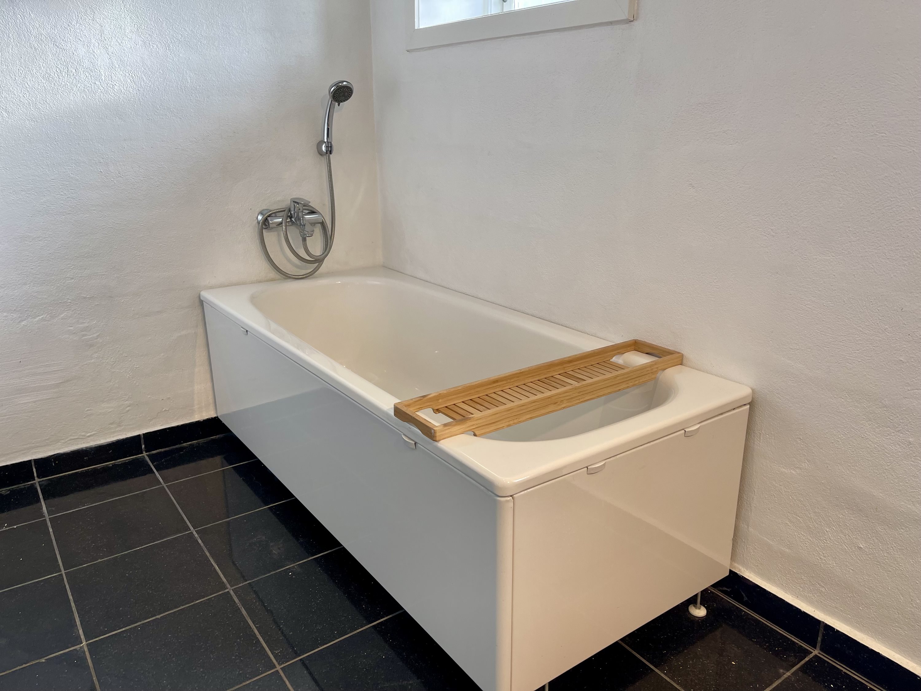 Fremhævet  billede i fuldskærmstilstand. Billede af Føltvedvej 12, Øster Hassing, 9362 Gandrup