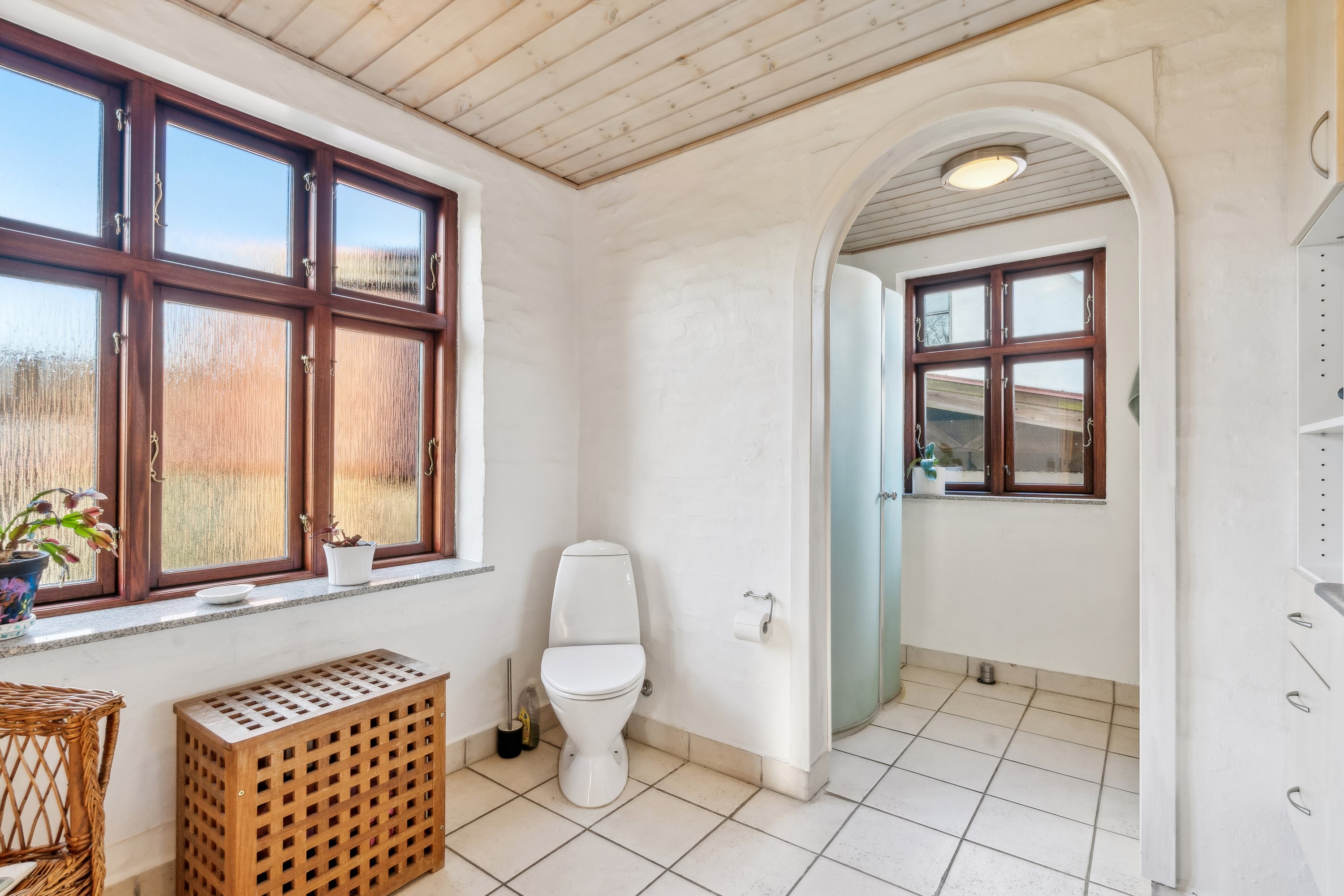 Fremhævet badeværelse billede i fuldskærmstilstand. Billede af Smedegade 12, Rårup, 7130 Juelsminde